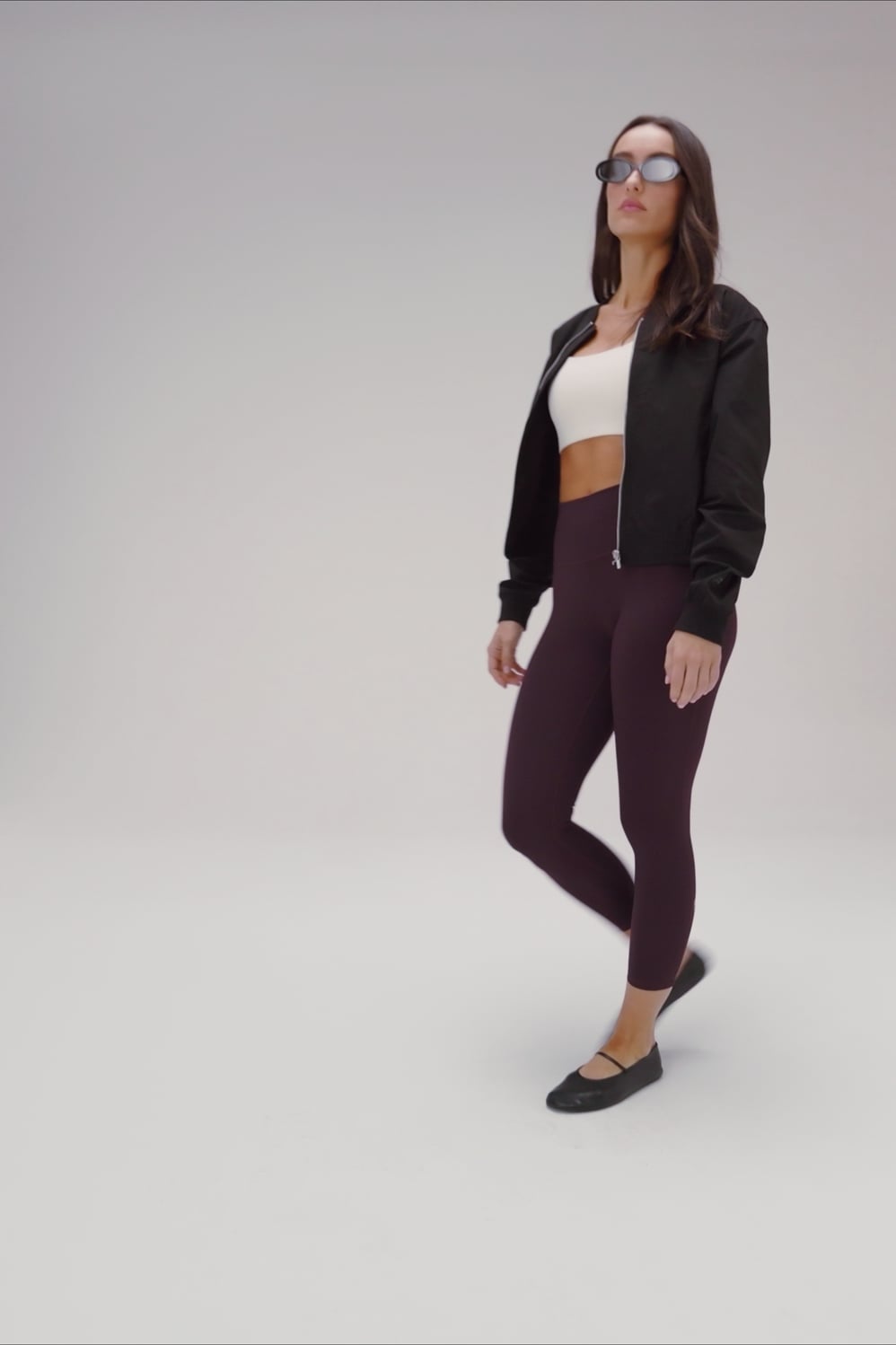 Fabletics Define Capri 22"