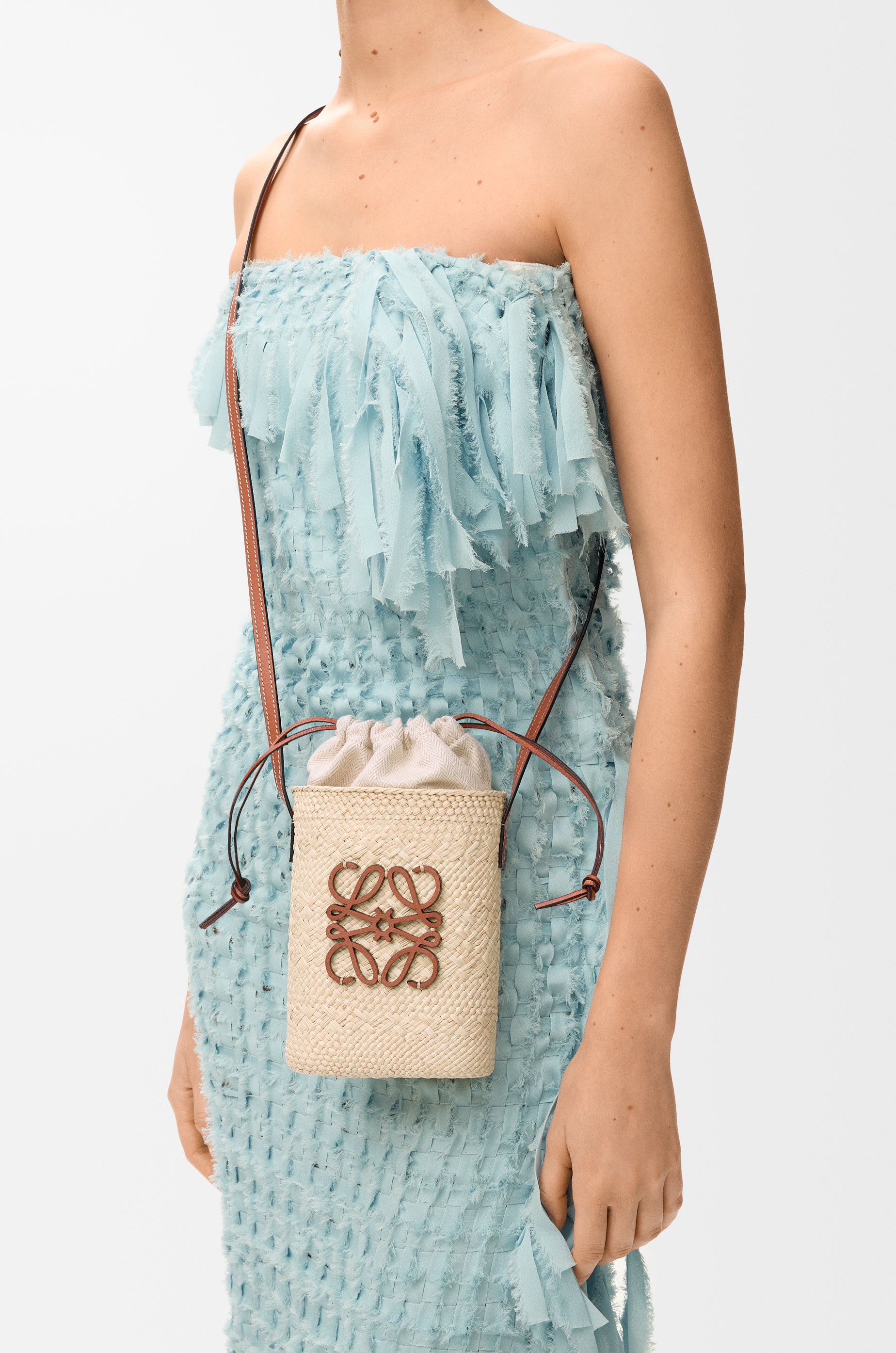 Loewe Square pocket in iraca palm and calfskin