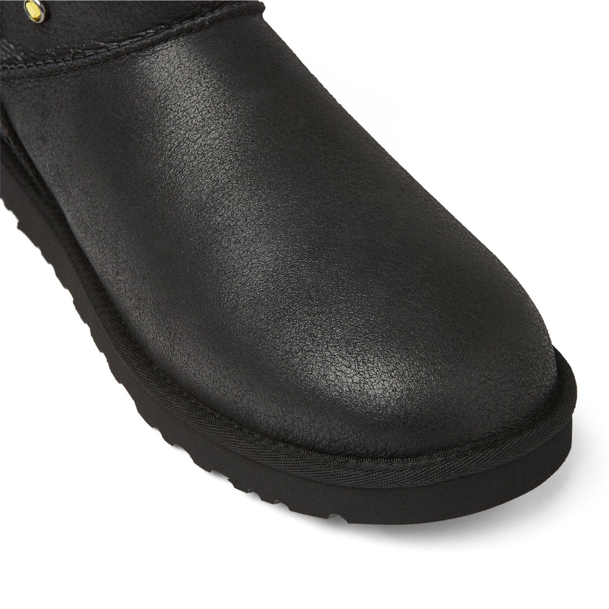 #color_black-leather