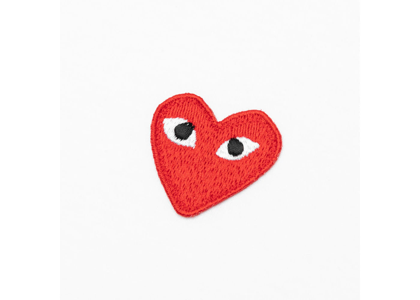comme des garcons play women's red half heart t-shirt white