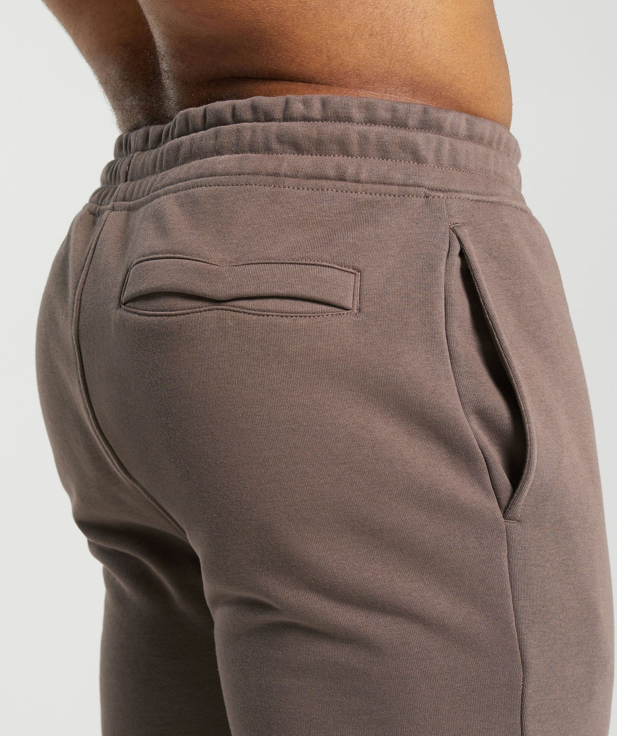 Gymshark Crest Joggers Truffle Brown