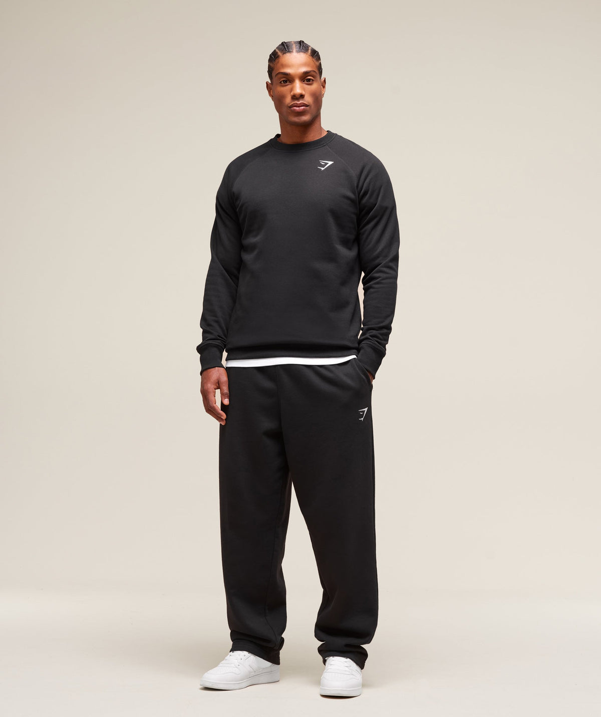Gymshark Crest Sweatshirt Black