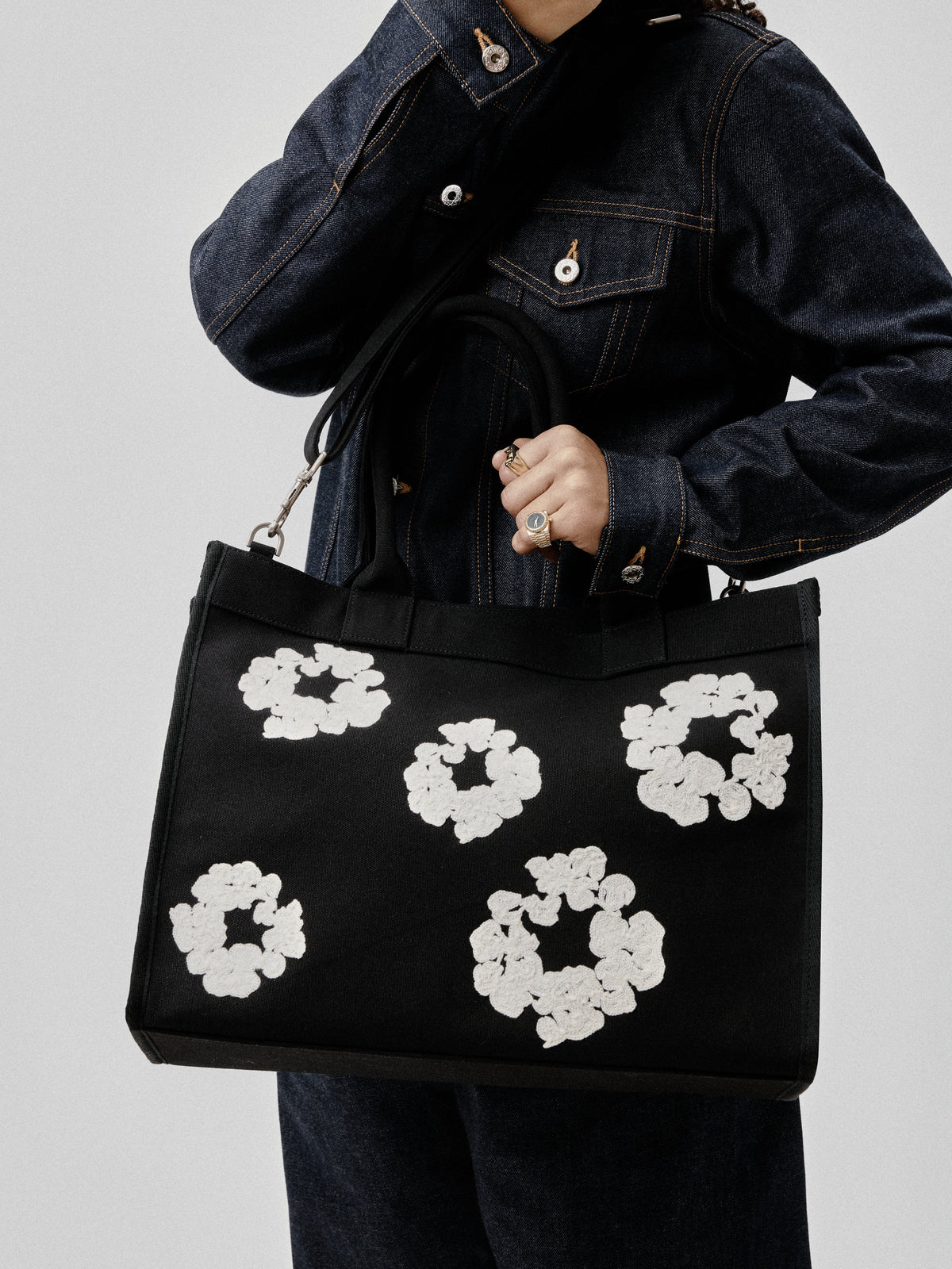 Denim Tears Cotton Wreath Canvas Bag Large