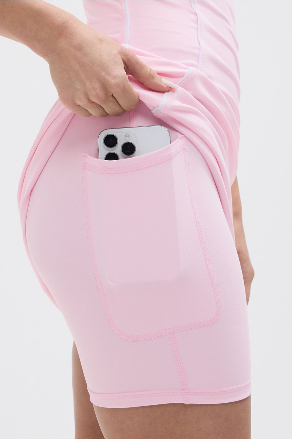 #color_soft-pink/classic-white