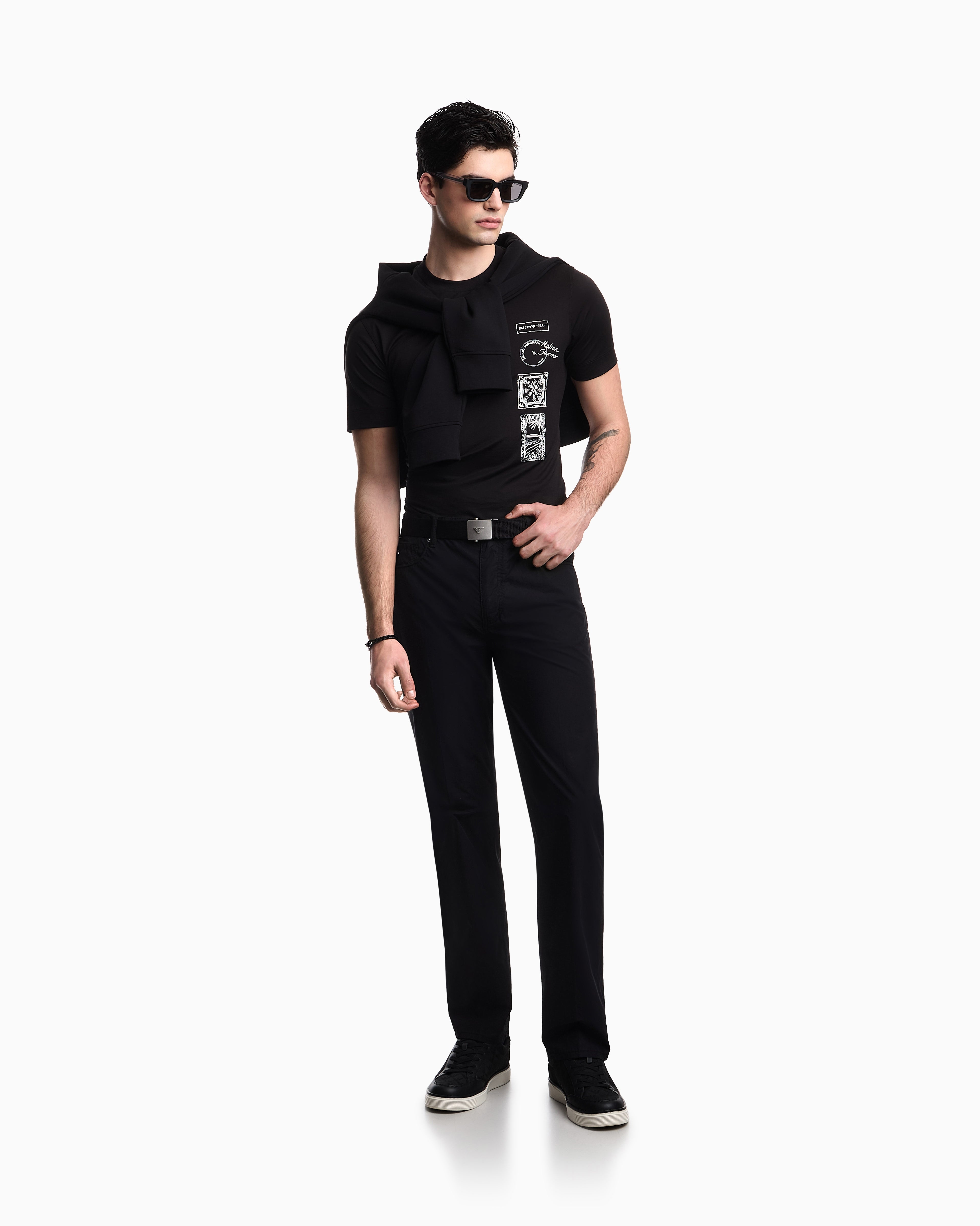 #color_black