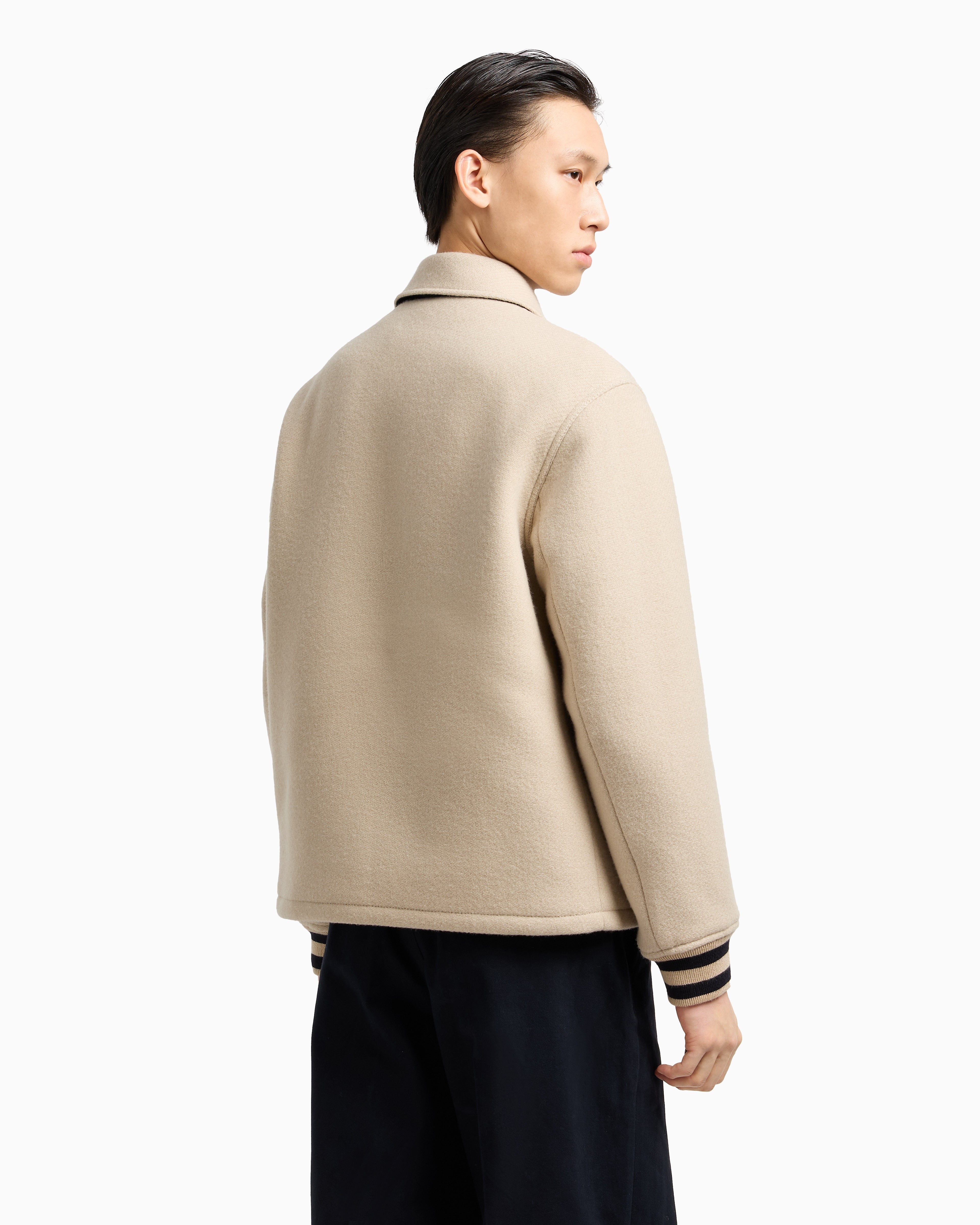 #color_beige