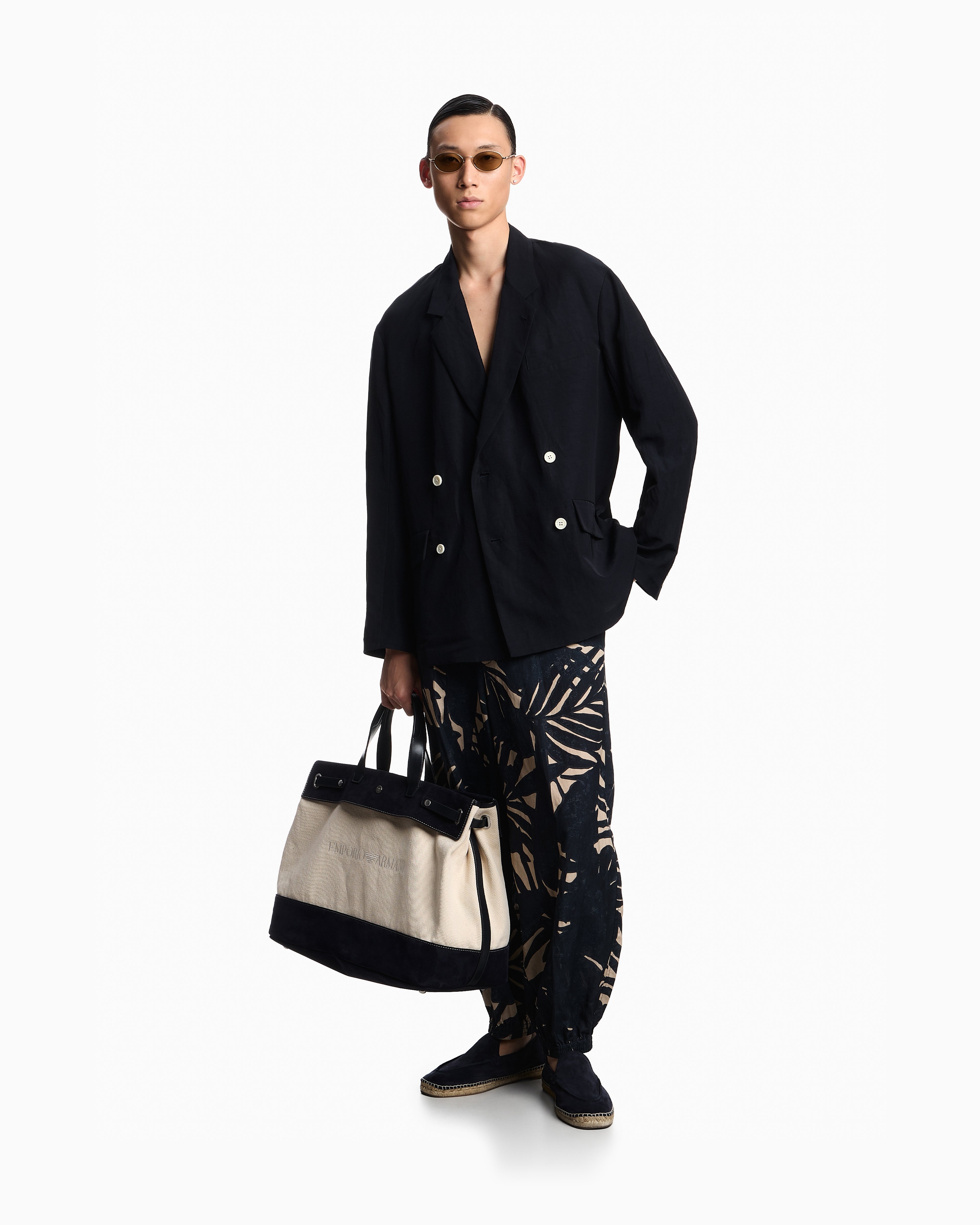 #color_navy-blue