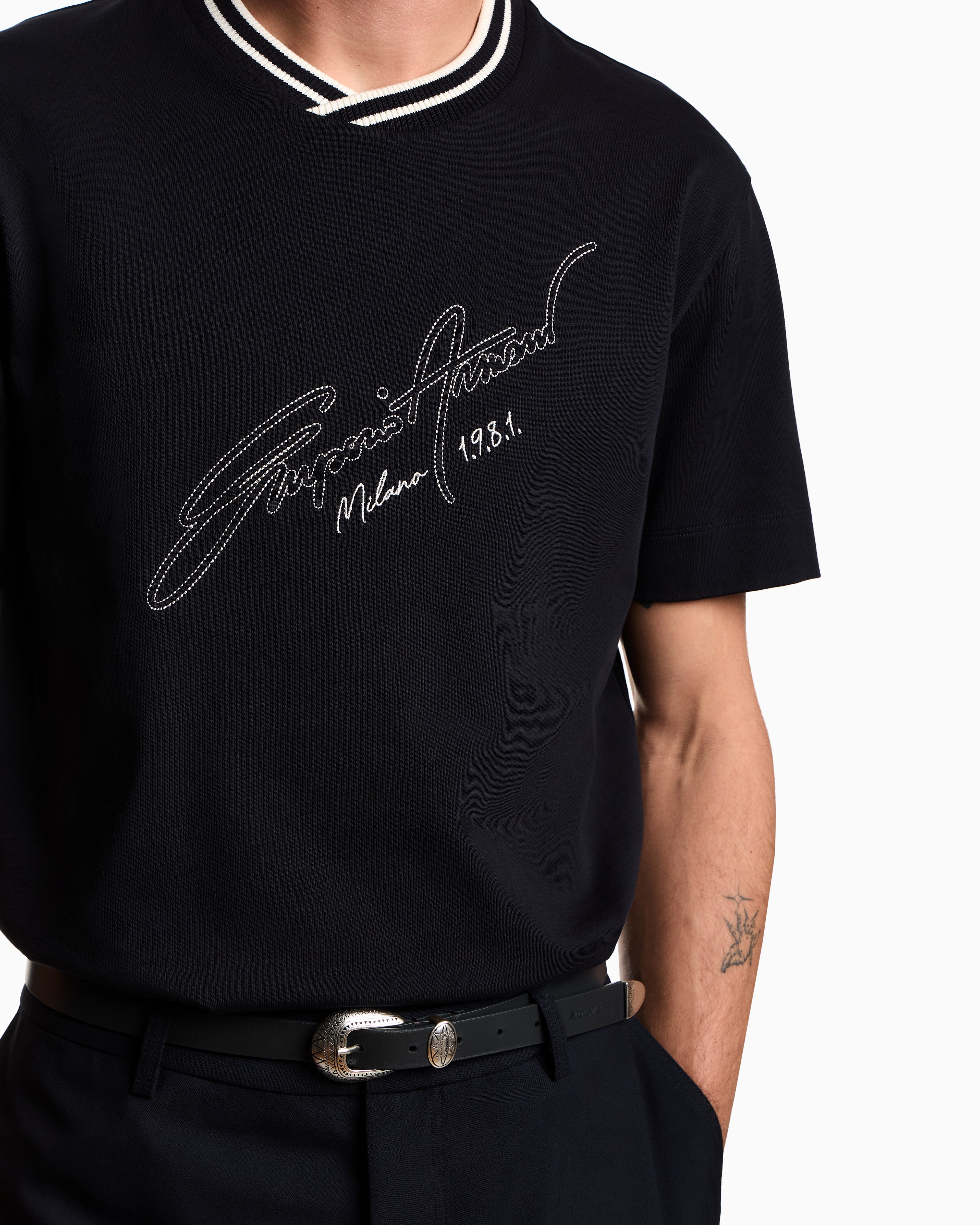 Emporio Armani Slim-fit, heavy jersey T-shirt with logo signature embroidery