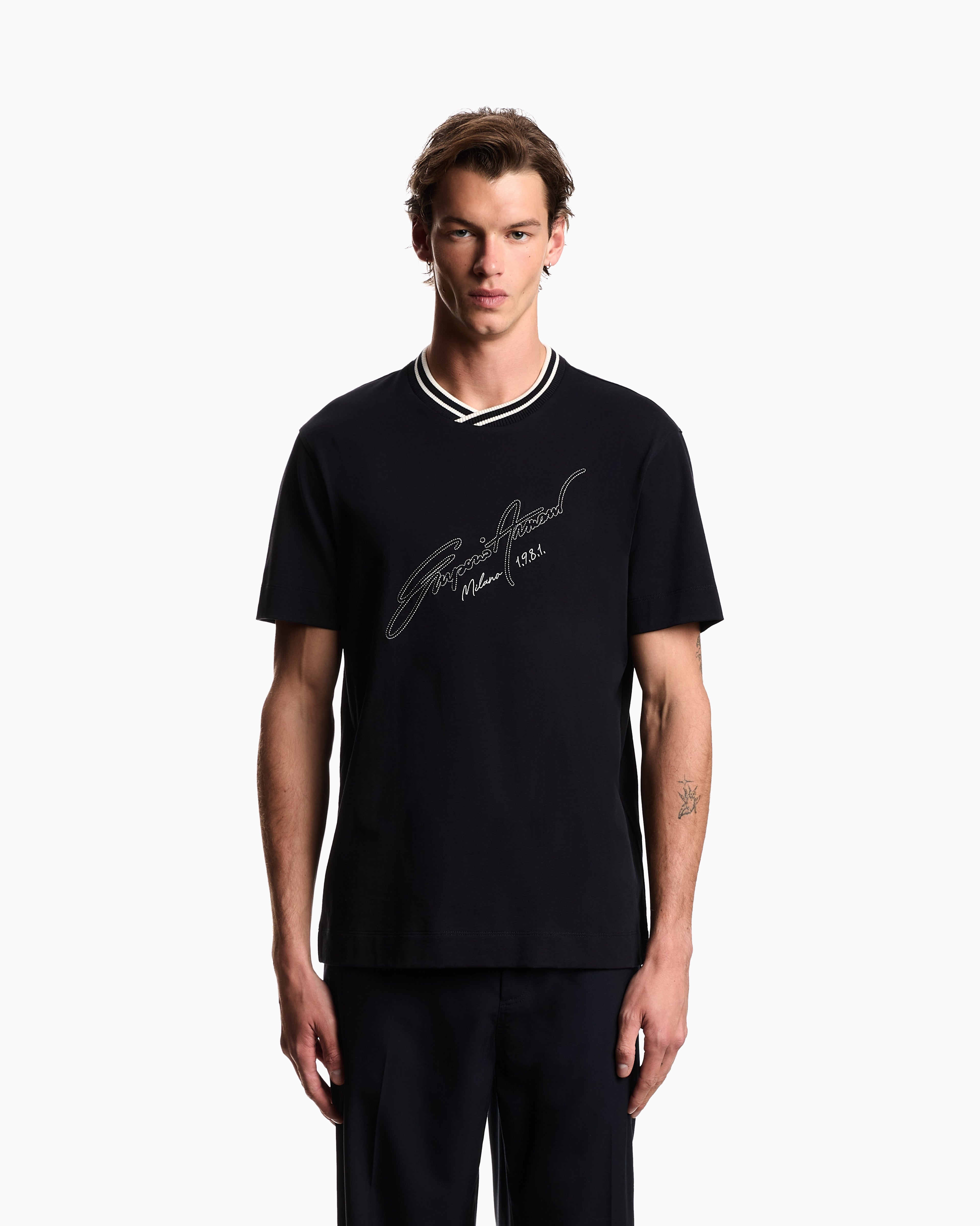 Emporio Armani Slim-fit, heavy jersey T-shirt with logo signature embroidery