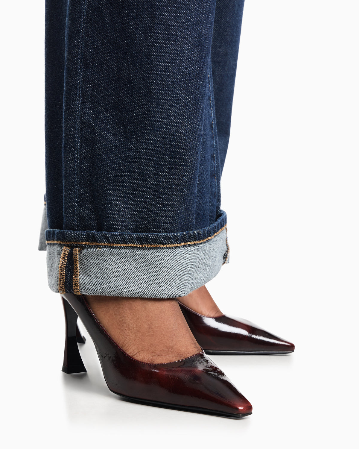 Emporio Armani J8B relaxed-fit, vintage-look denim jeans