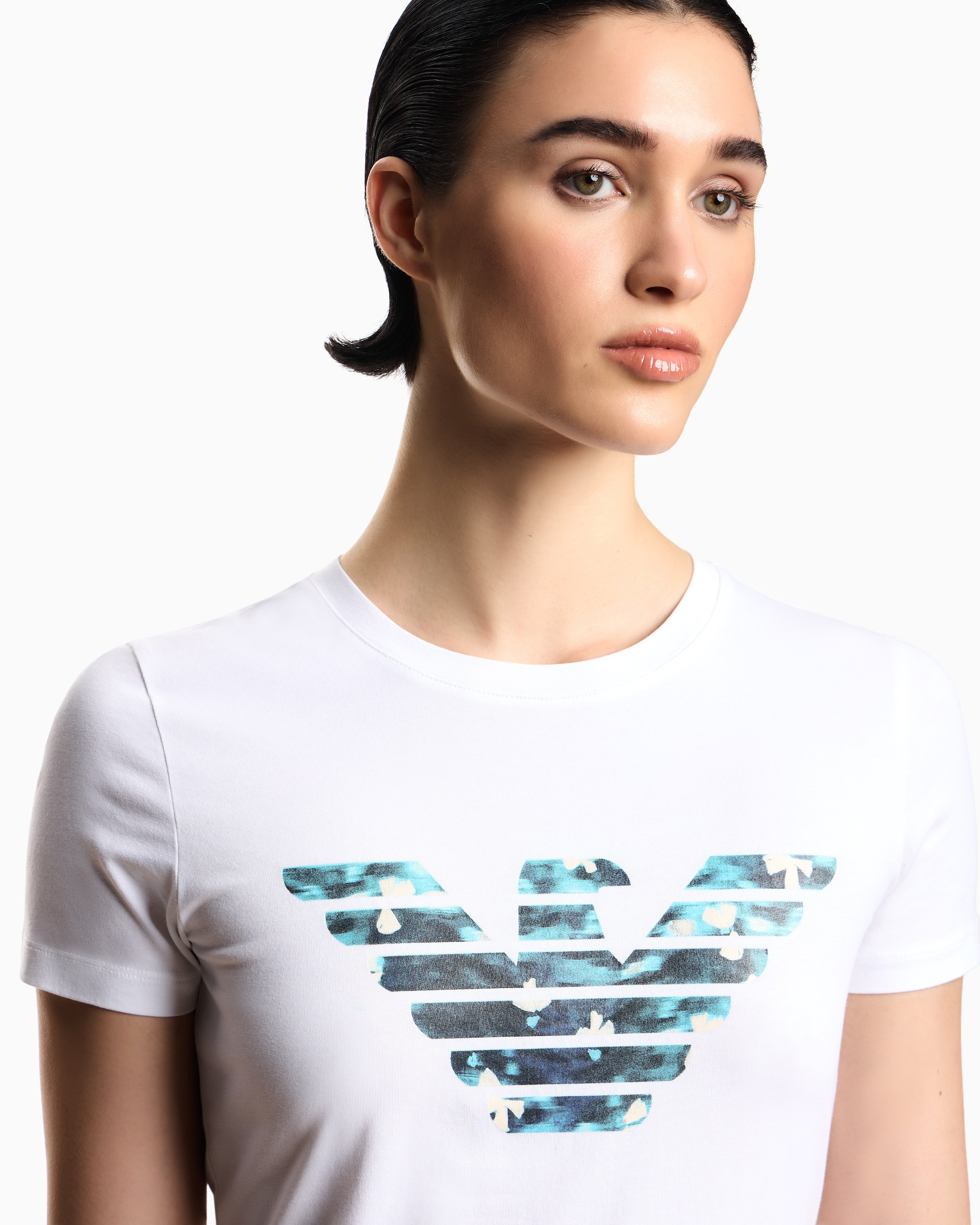 Emporio Armani T-shirt regular fit in lightweight stretch cotton jersey