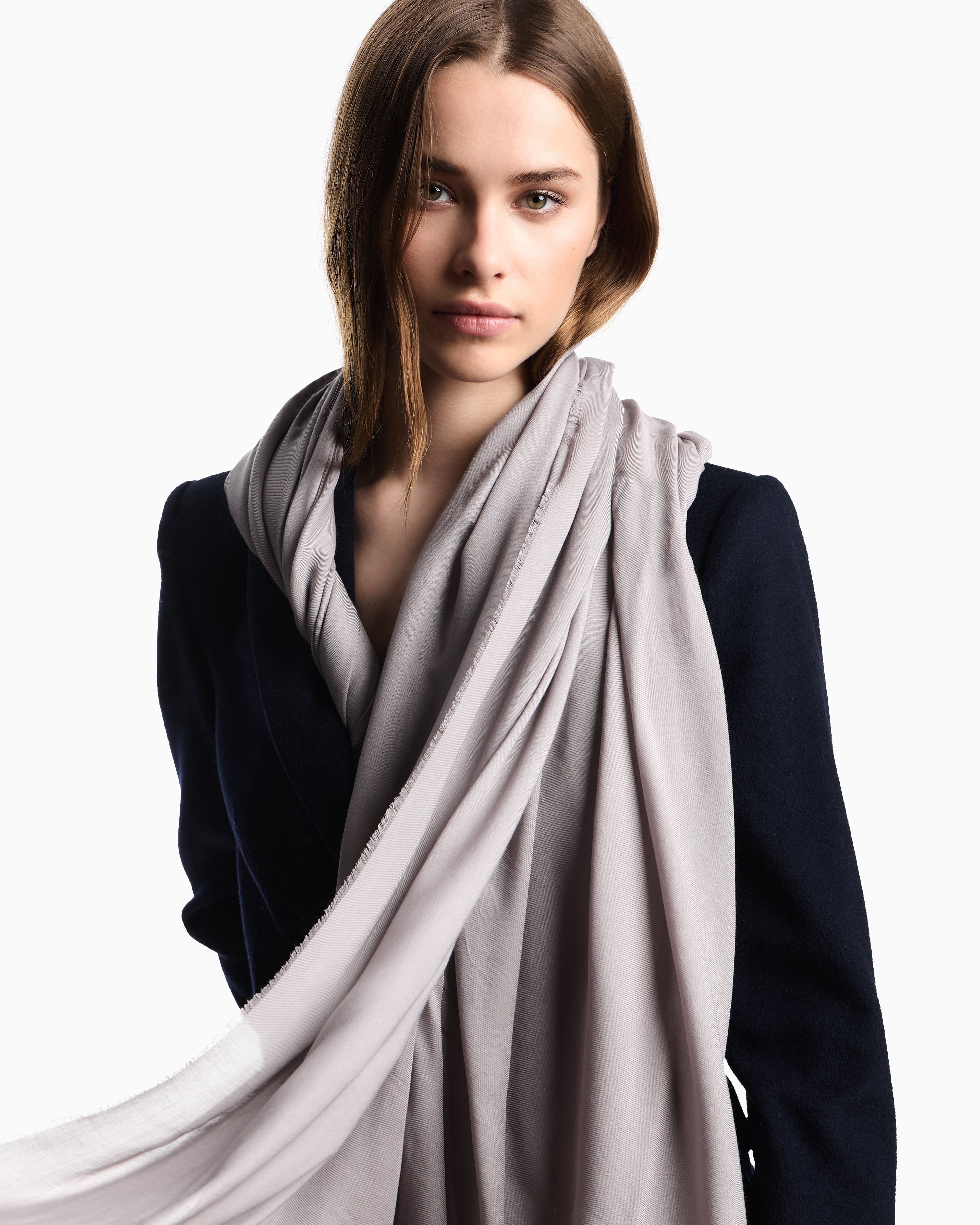 #color_grey