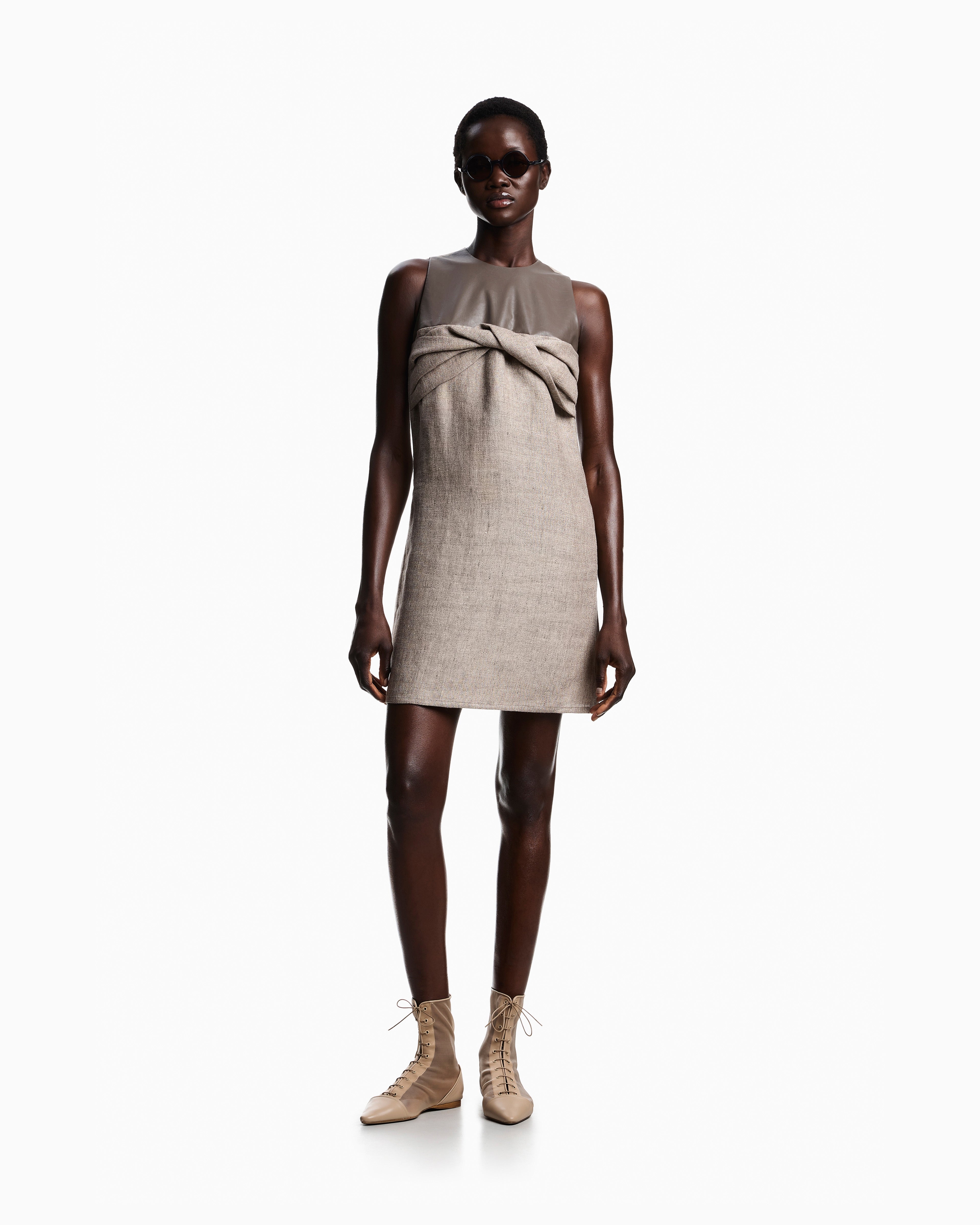 #color_beige