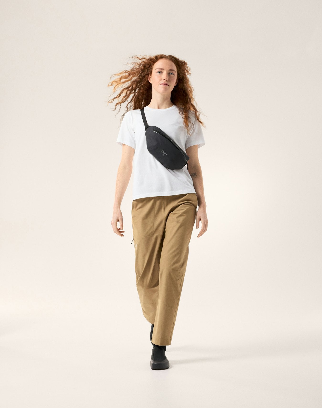Arc'teryx Kragg SL Cotton Emblem Crew Shirt SS Women's - White Light