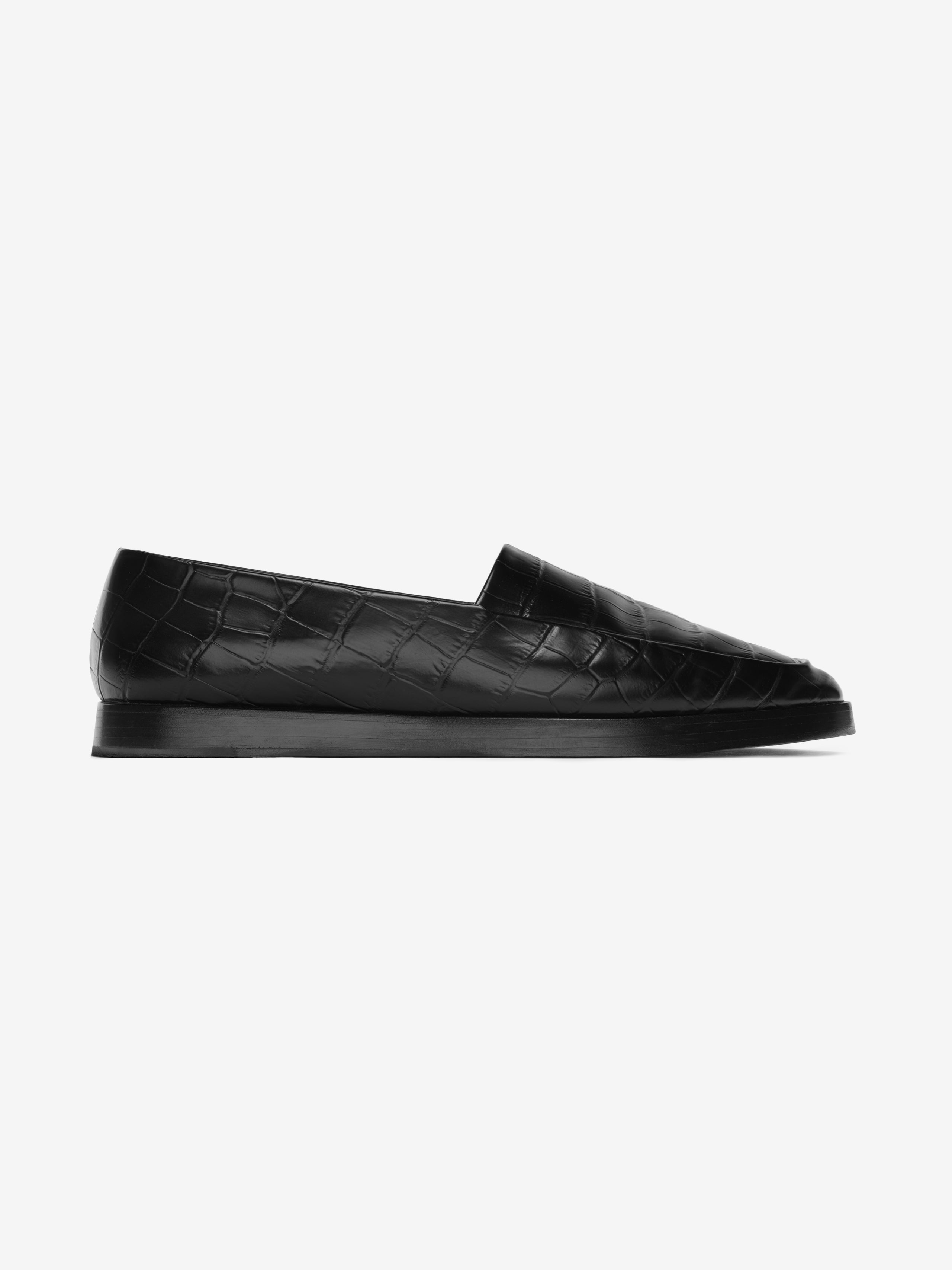 Essentials Croc Embossed Loafer Deep Black