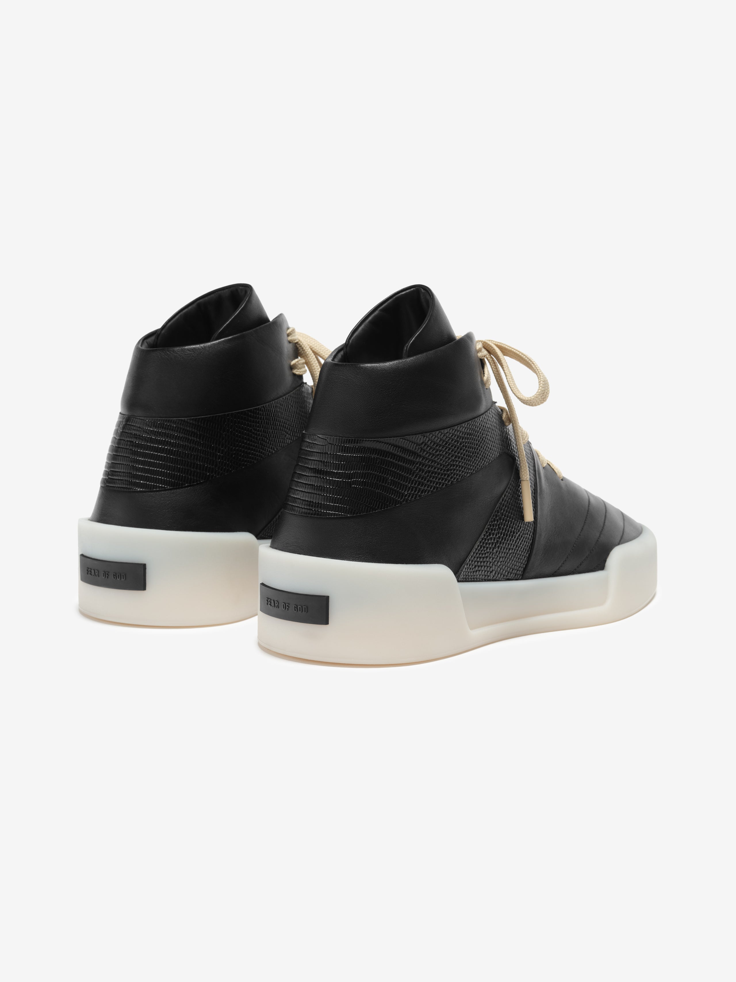 Essentials Basketball Black