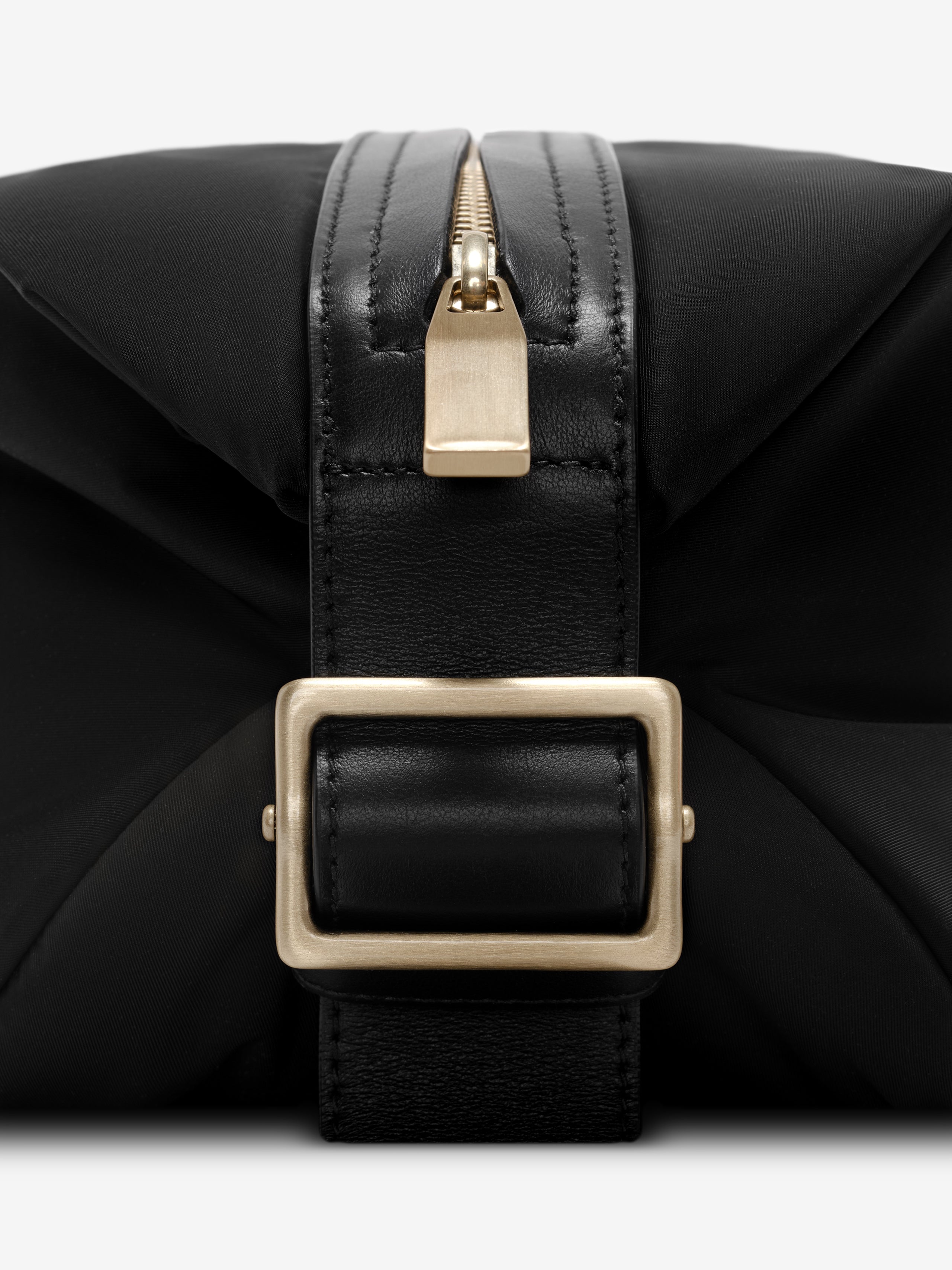 Essentials Nylon Belted Pouch Black