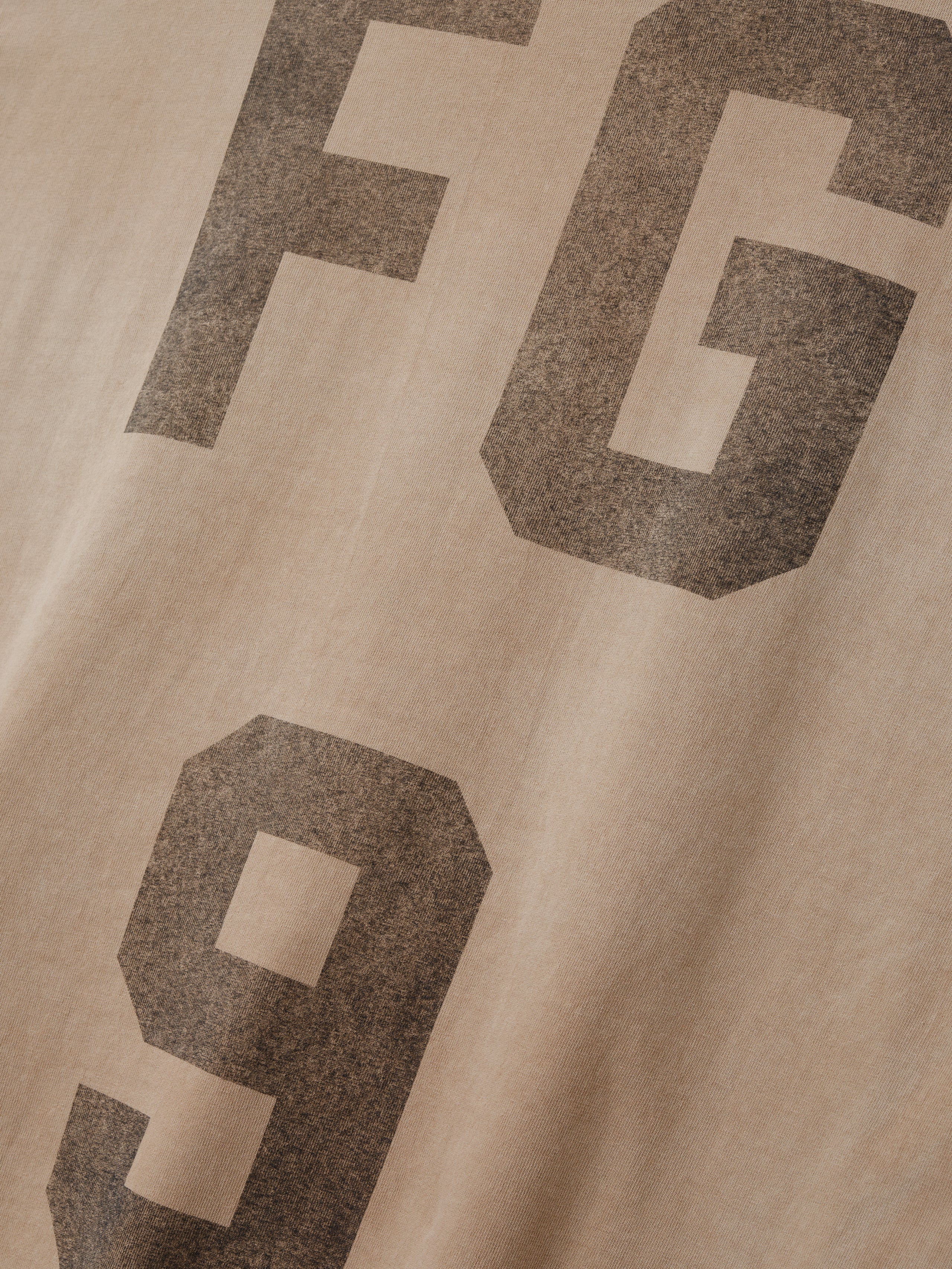 Essentials Fg 9 Long Sleeve Tee Dune Pearl