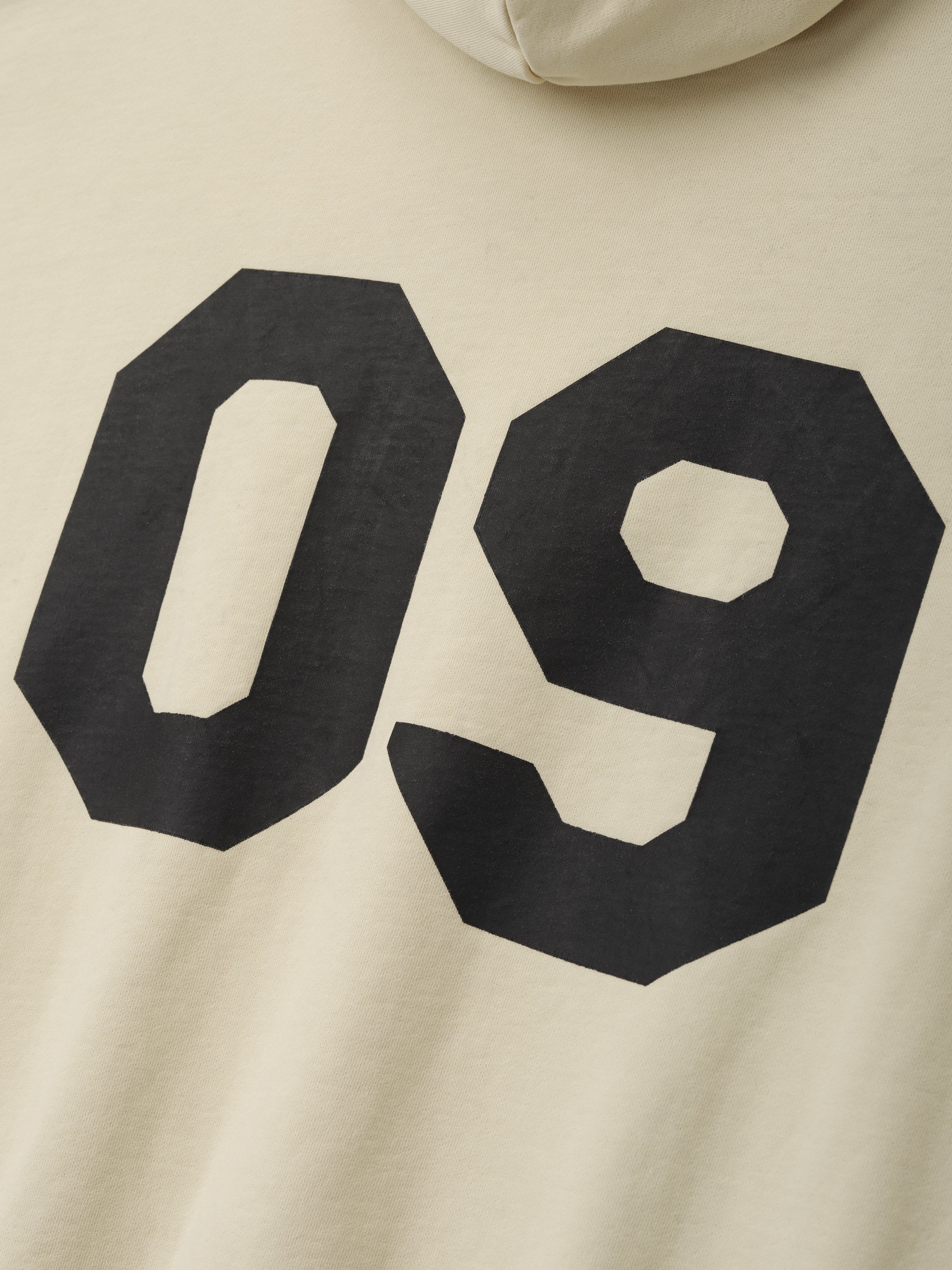 Essentials 09 Classic Hoodie Dirty Ivory