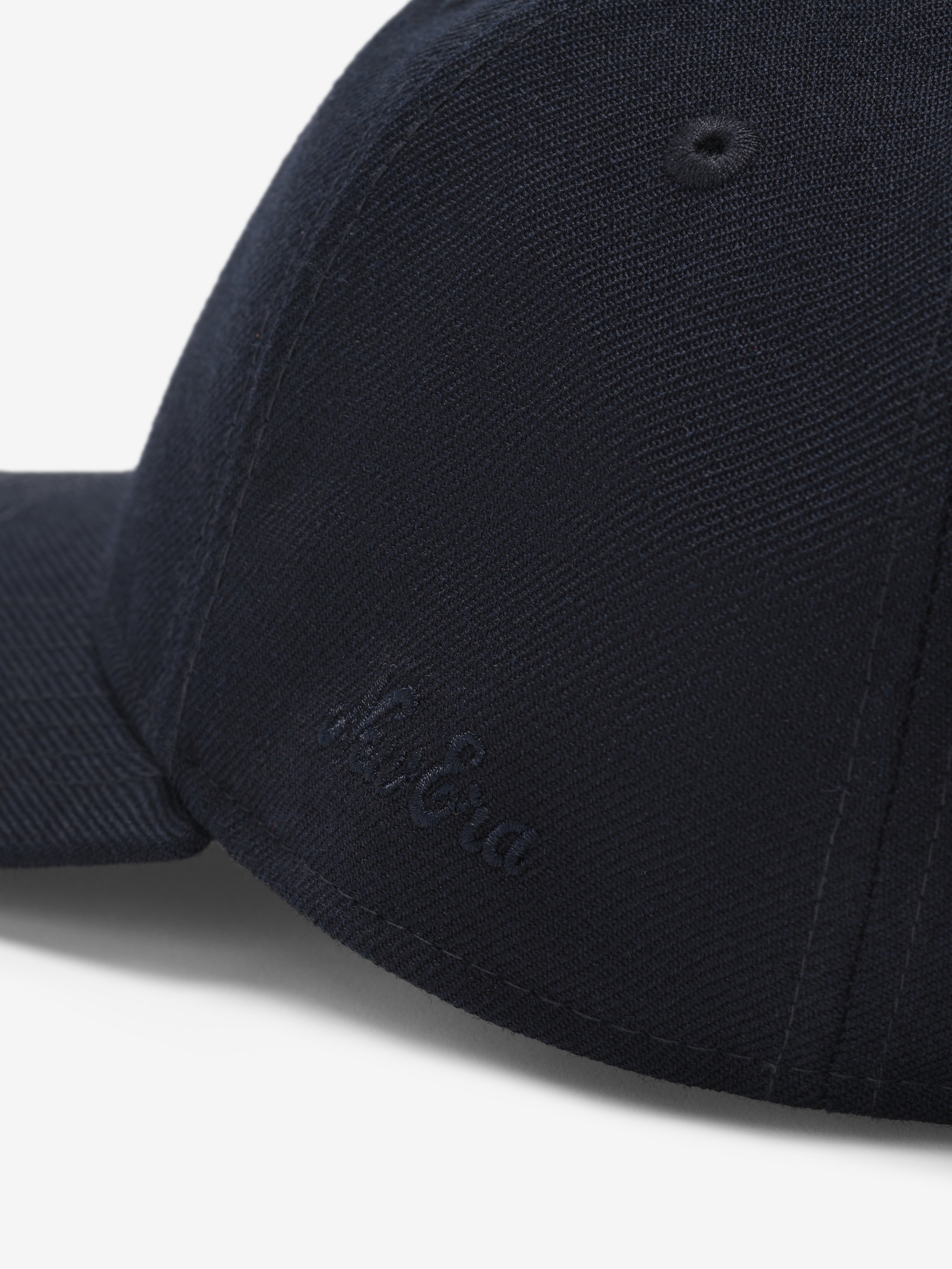 Essentials New York Yankees 9Forty Cap Navy