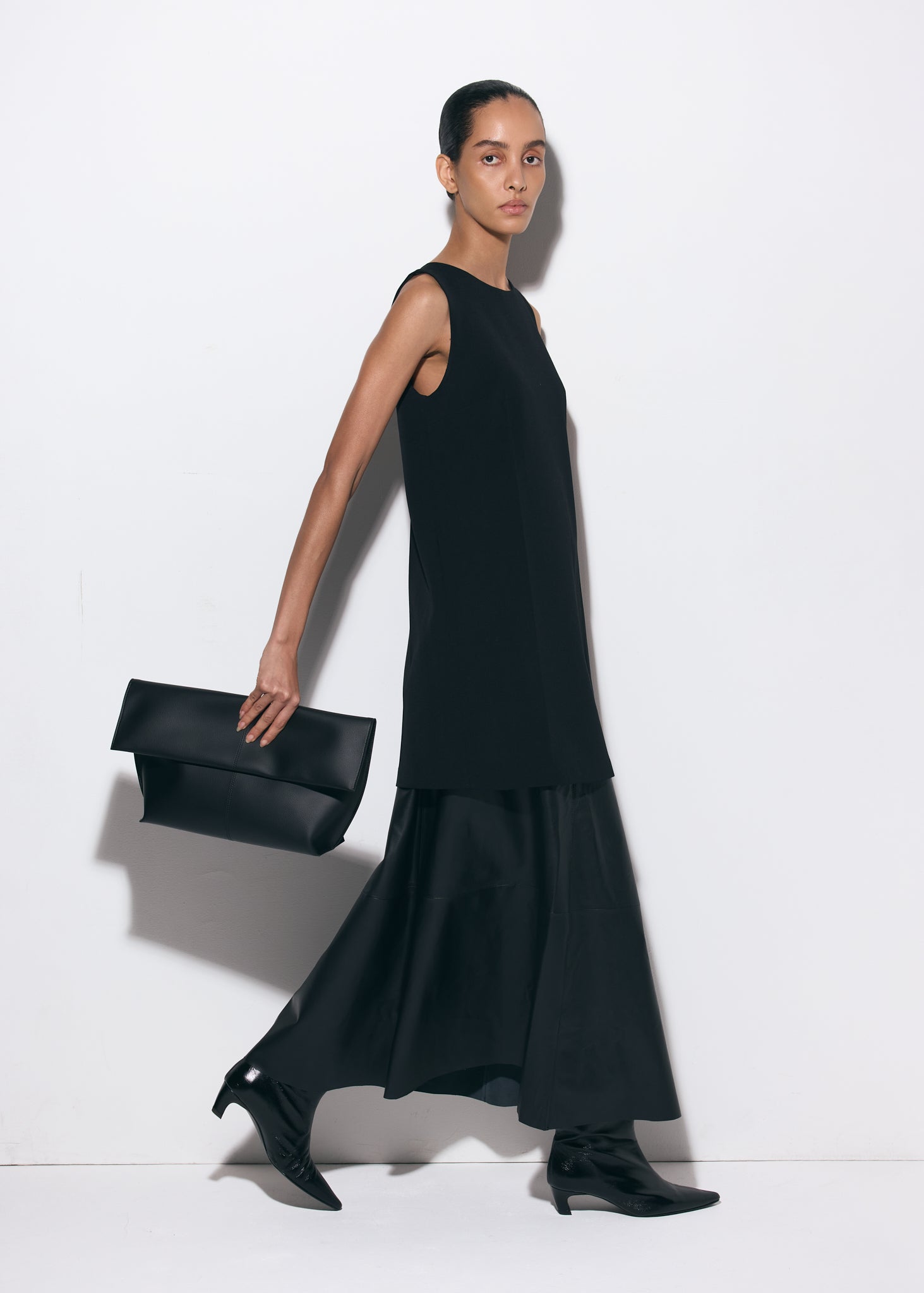 Freja Seamed Clutch Black