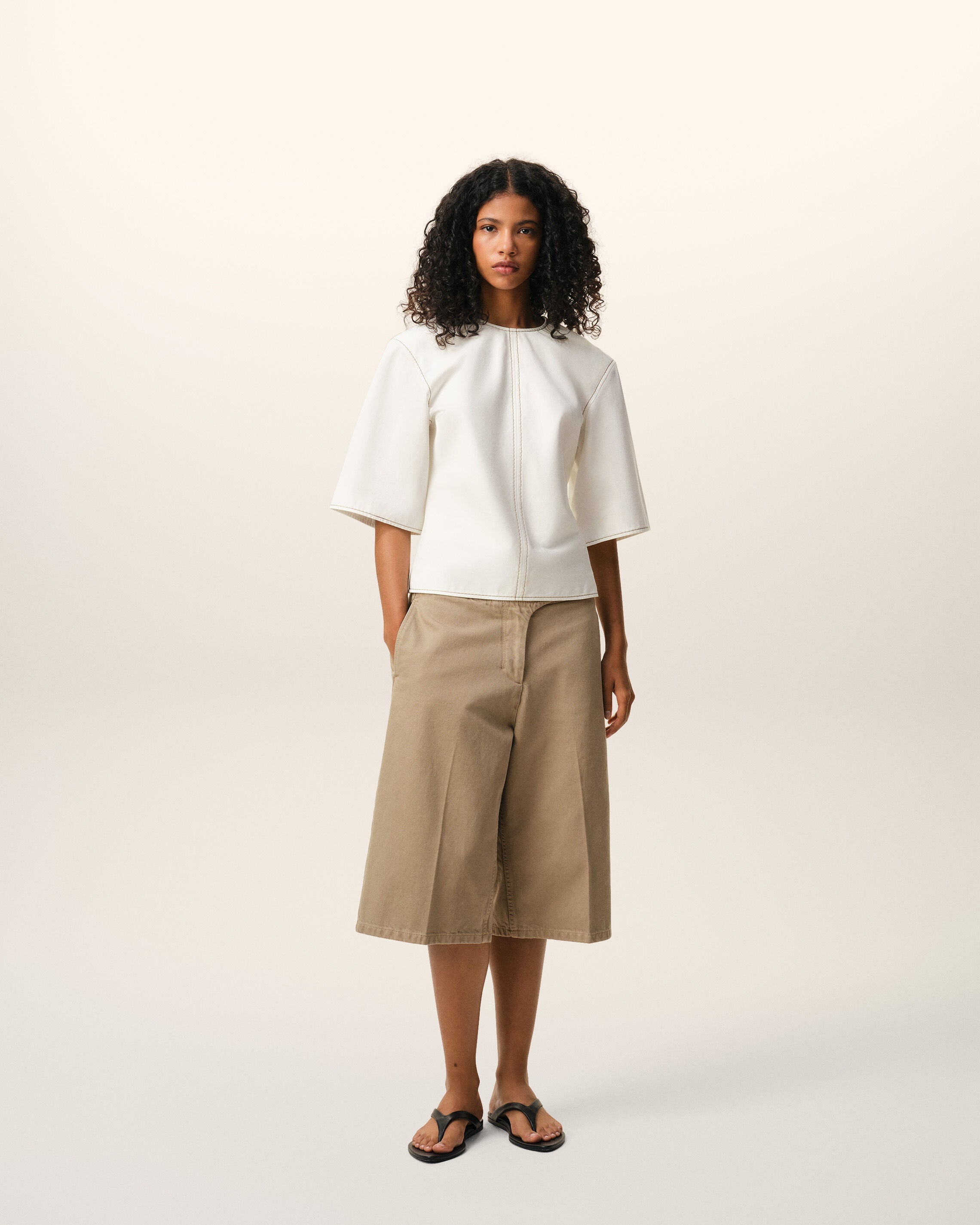 AmiParis White Cotton Short Sleeves Fitted Top Women's