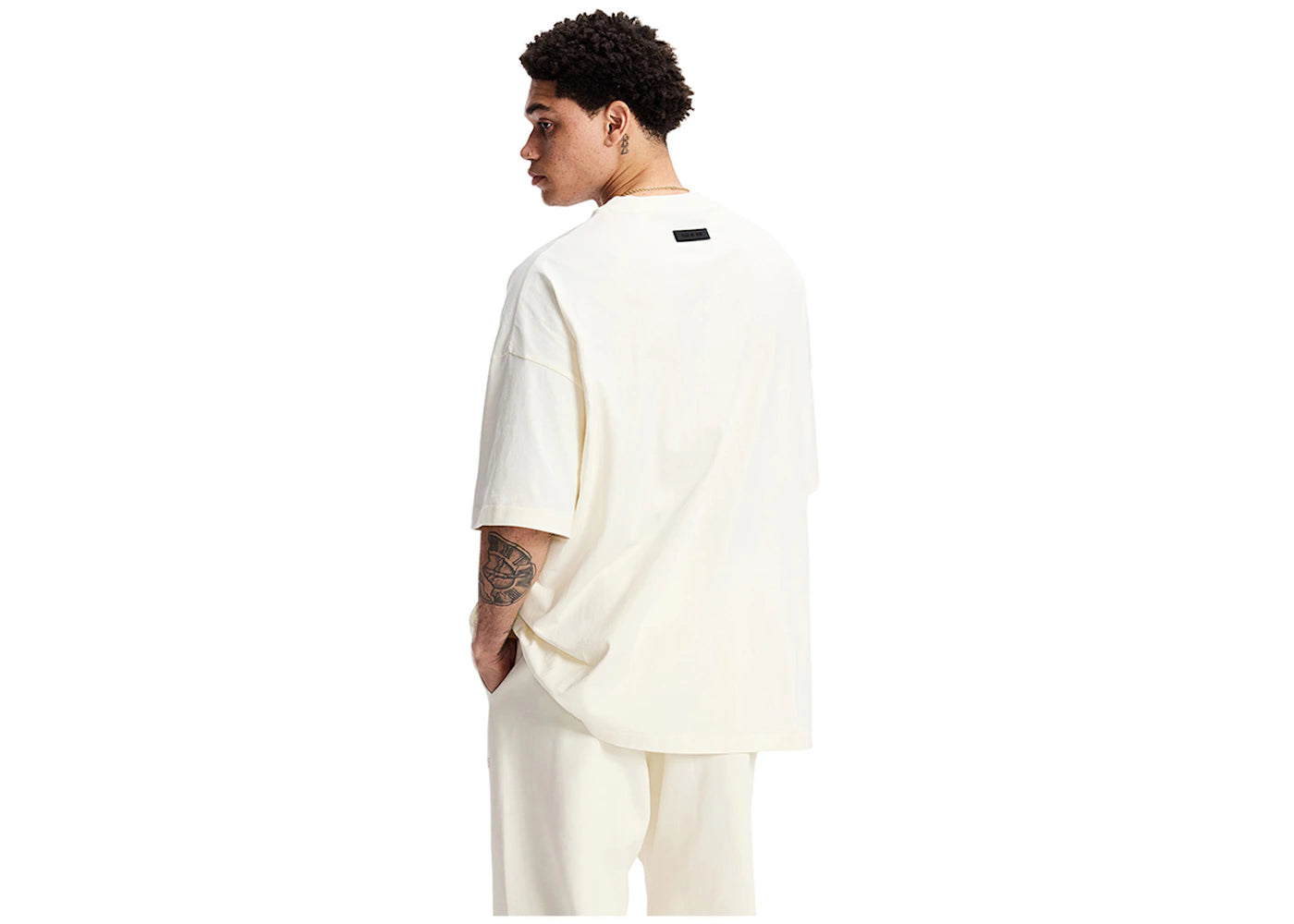 fear of god essentials tee cloud dancer