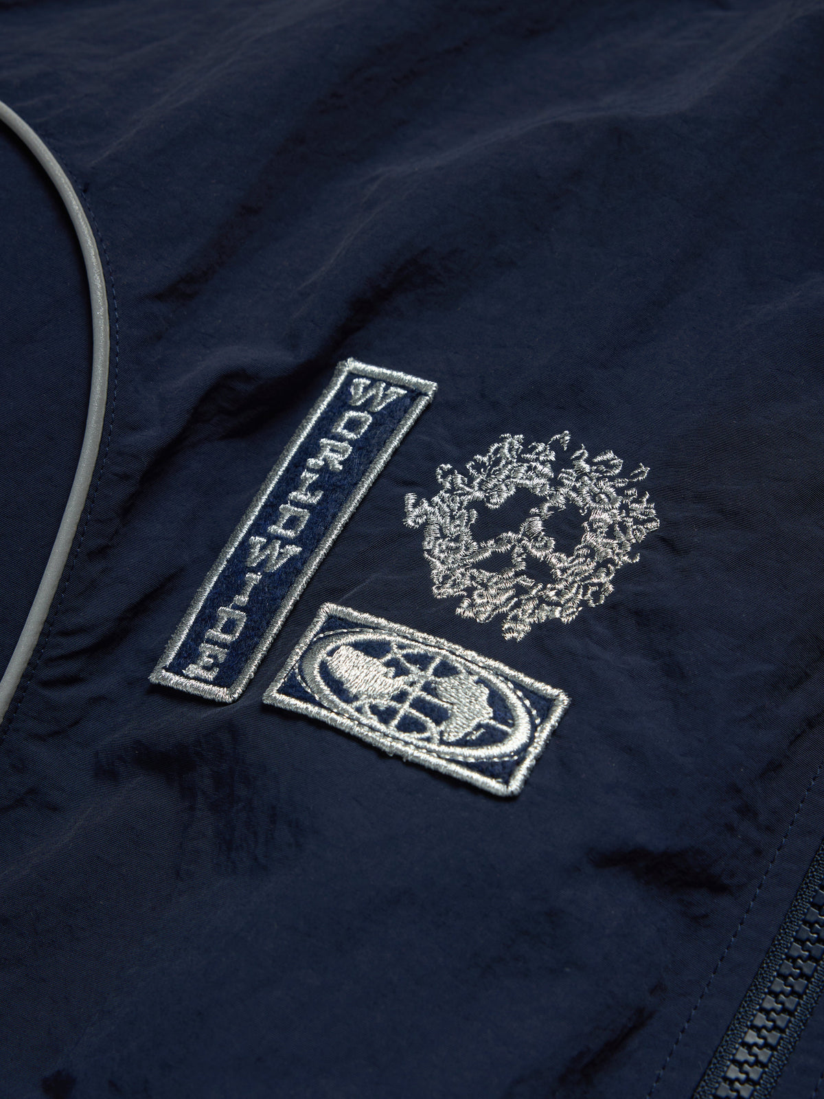 #color_navy