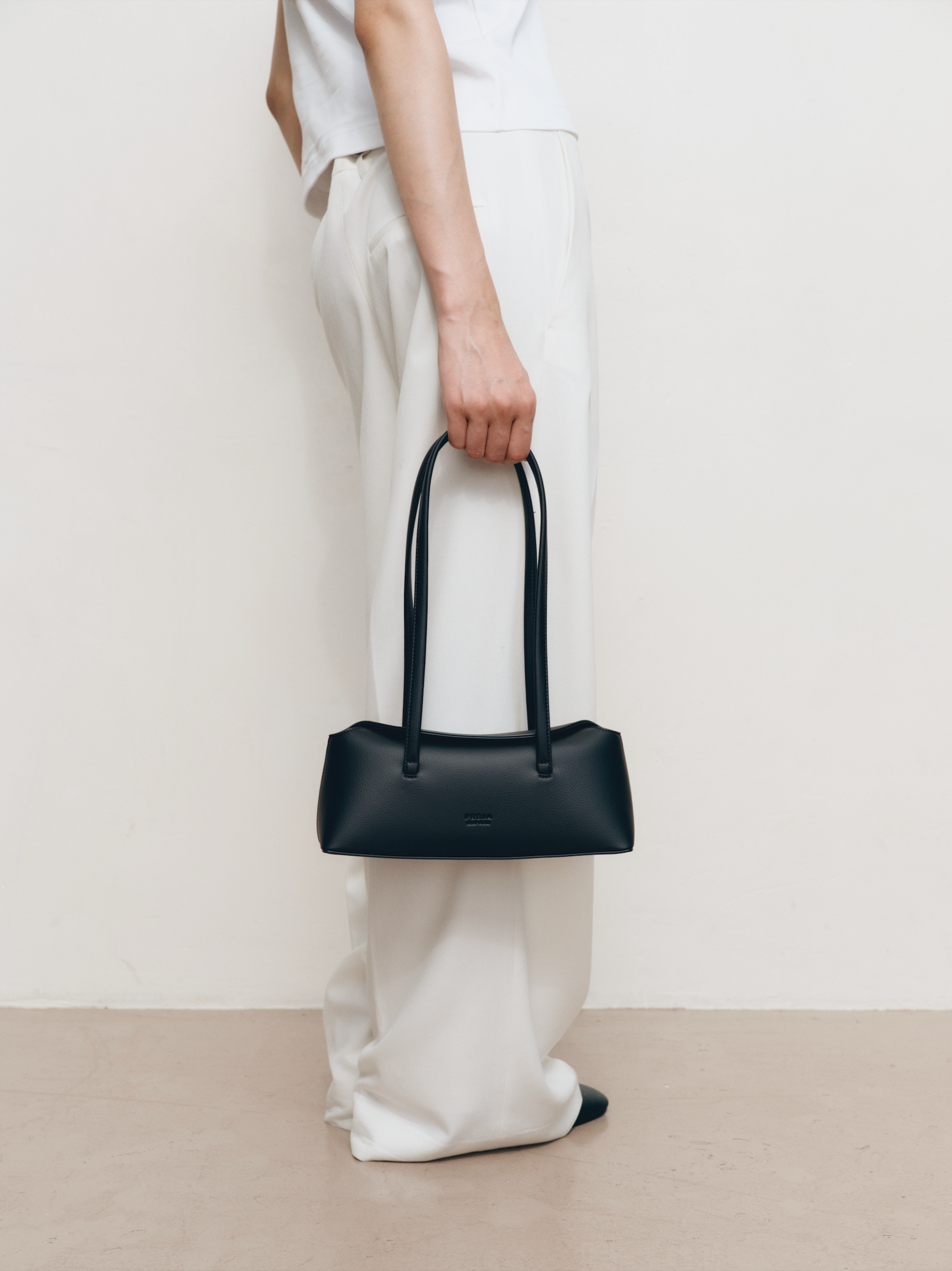 Freja Mini Chrystie Bag Black