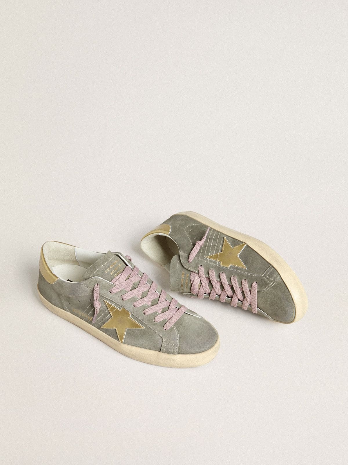 Golden Goose Mens Super-Star In Gray Suede With Gold Metallic Leather Star And Heel Tab Mens