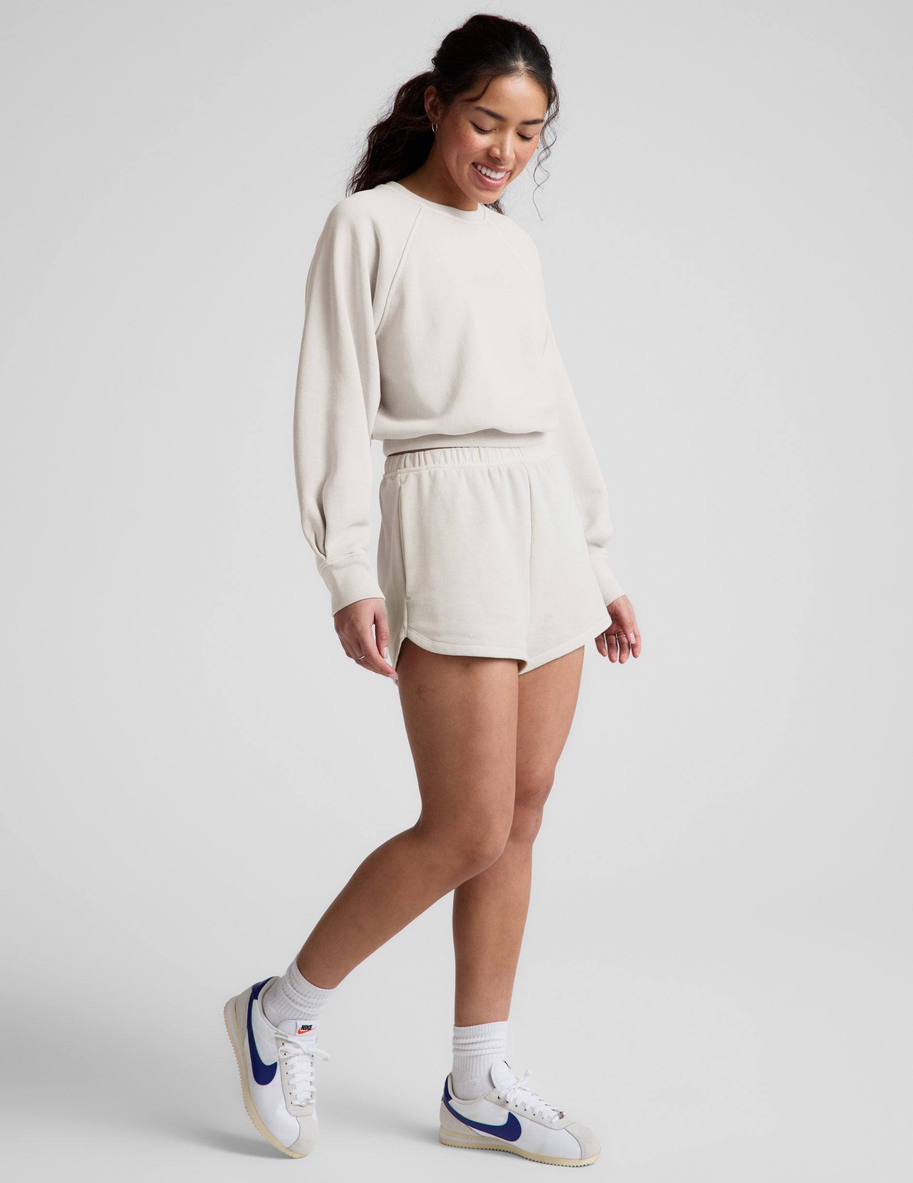 #color_washed-vintage-white