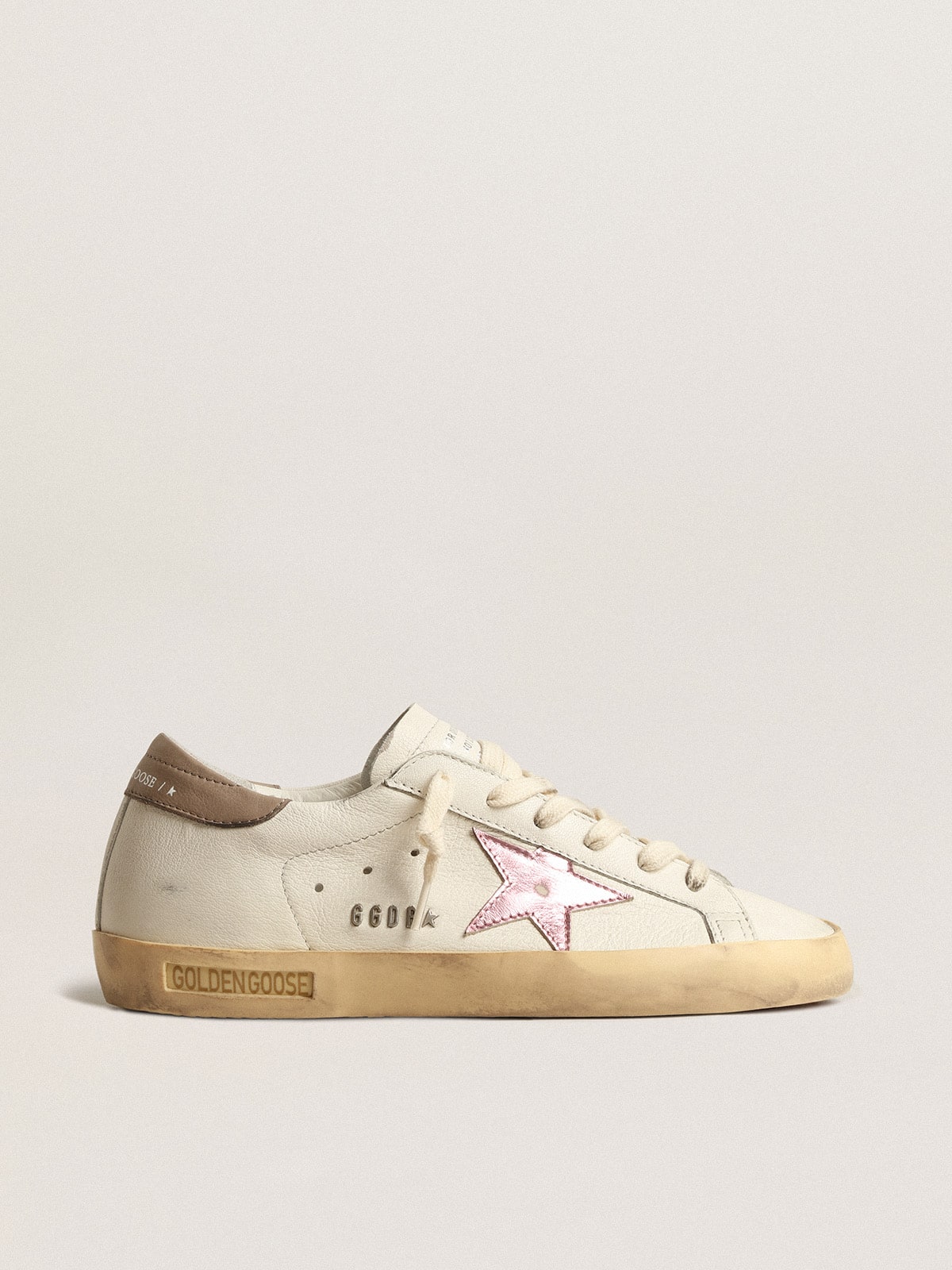 Golden Goose Womens Super-Star In White Nappa With Pink Metallic Leather Star Womens