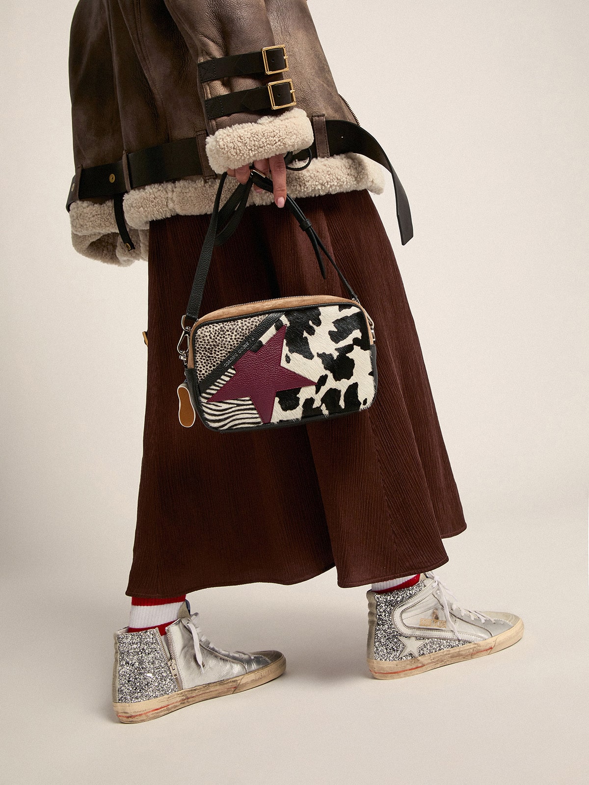 Golden Goose Womens Slide With Laminated Leather Upper And Silver Glitter Womens