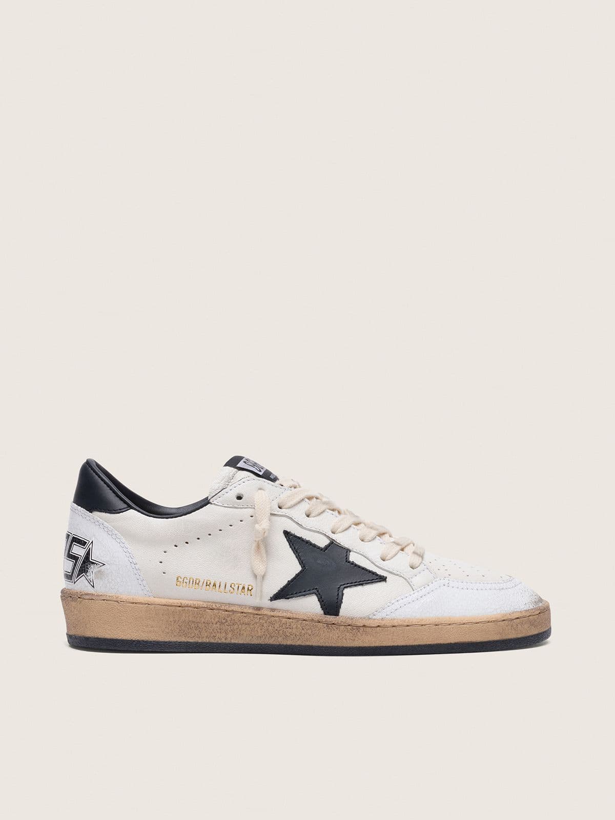 Golden Goose Womens Ball Star In Nappa With Black Star And Black Heel Tab Womens