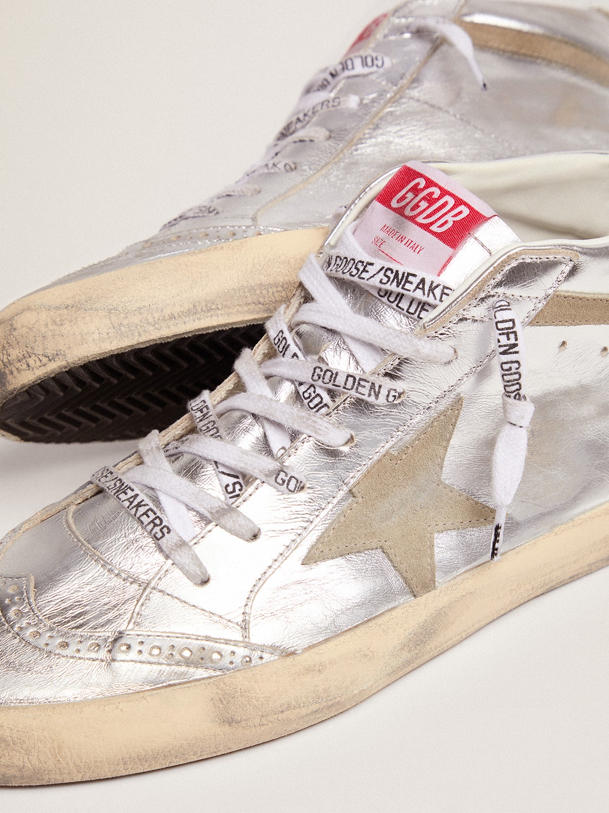 Golden Goose Womens Mid Star In Silver Laminated Leather With Dove Gray Star Womens