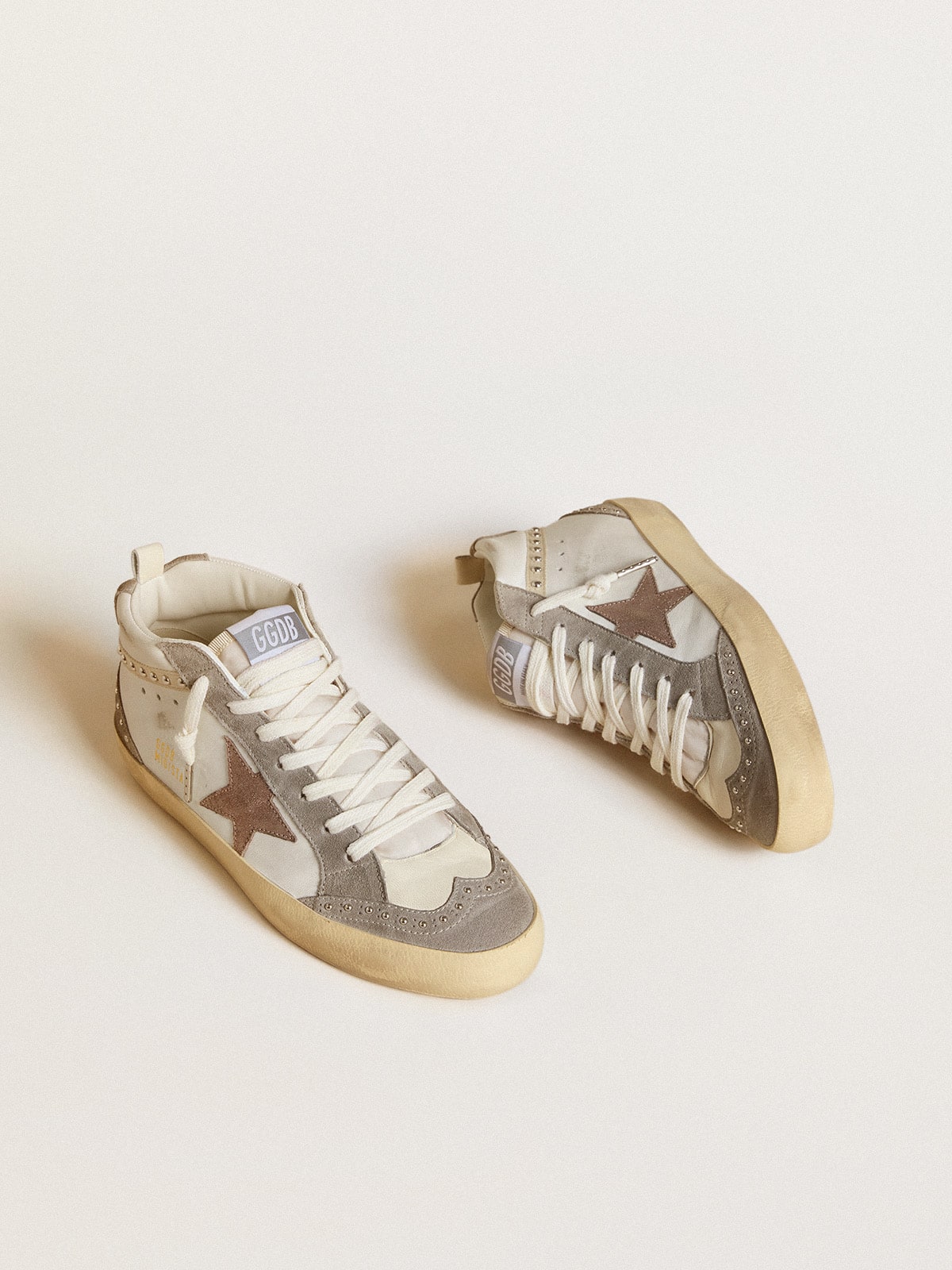 Golden Goose Womens Mid Star In Nappa And Suede With Light Brown Metallic Leather Star Womens