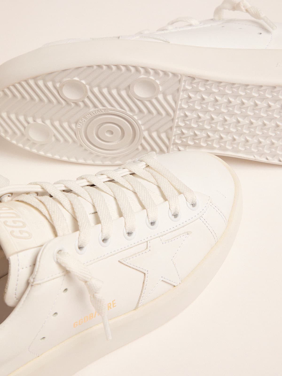 Golden Goose Womens Purestar Sneakers With Gold-Coloured Heel Tab Womens