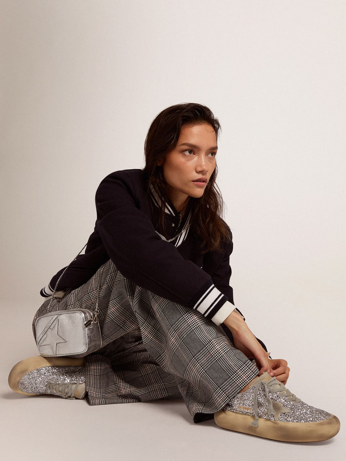 Golden Goose Womens Space-Star Shoes In Silver Glitter With Shearling Lining Womens