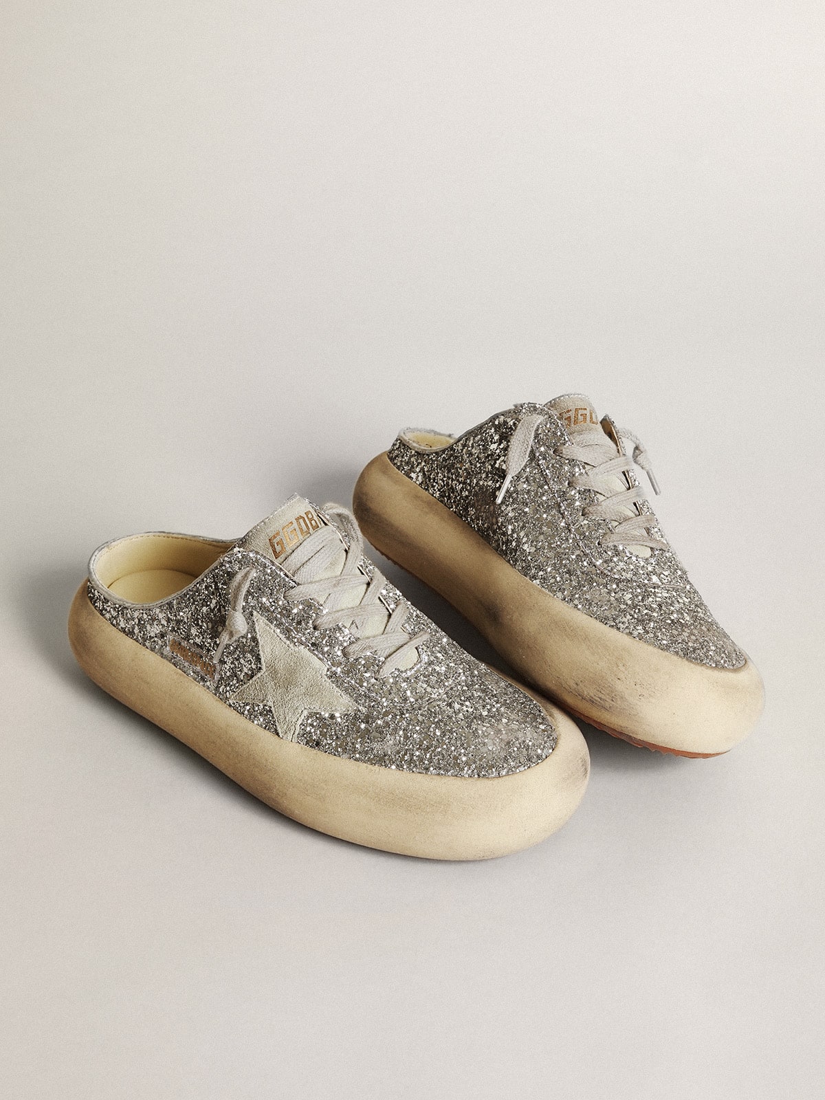 Golden Goose Womens Space-Star Sabot In Glitter With Ice-Gray Star And Tab Womens
