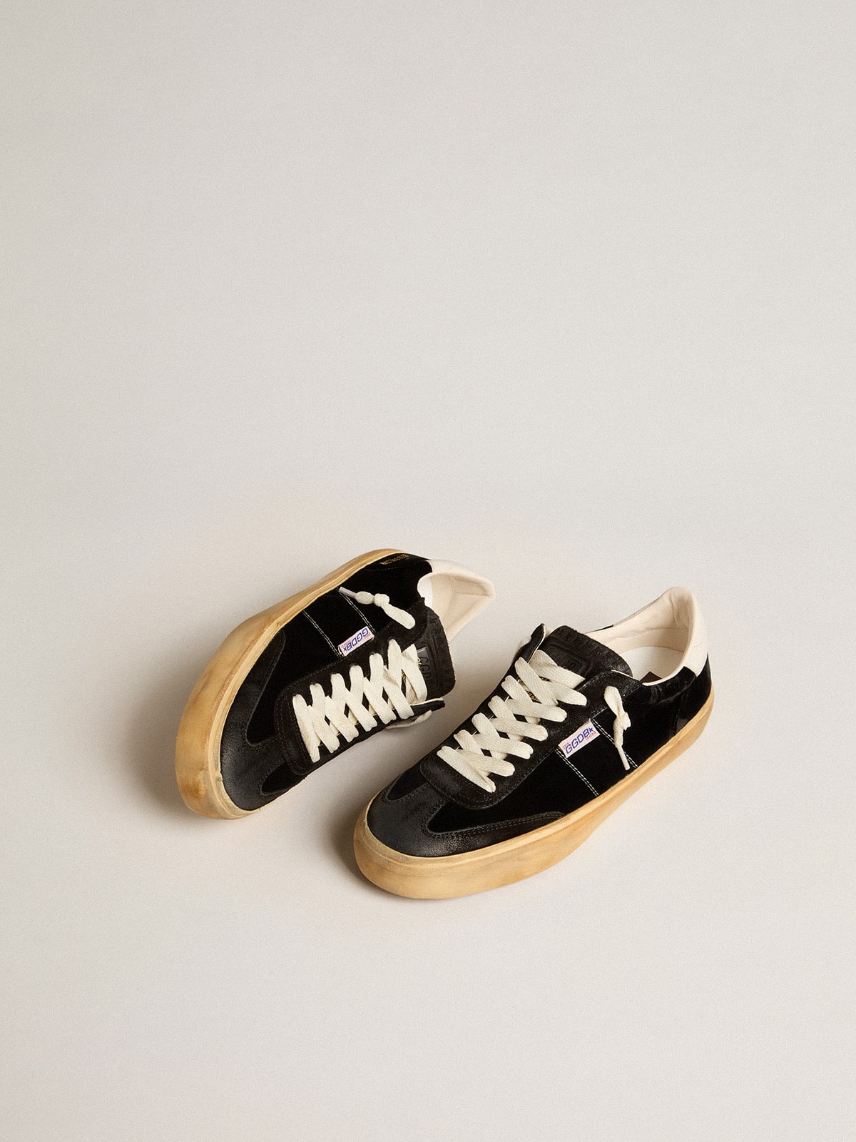 Golden Goose Soul Star In Black Velvet With White Leather Heel Tab Womens