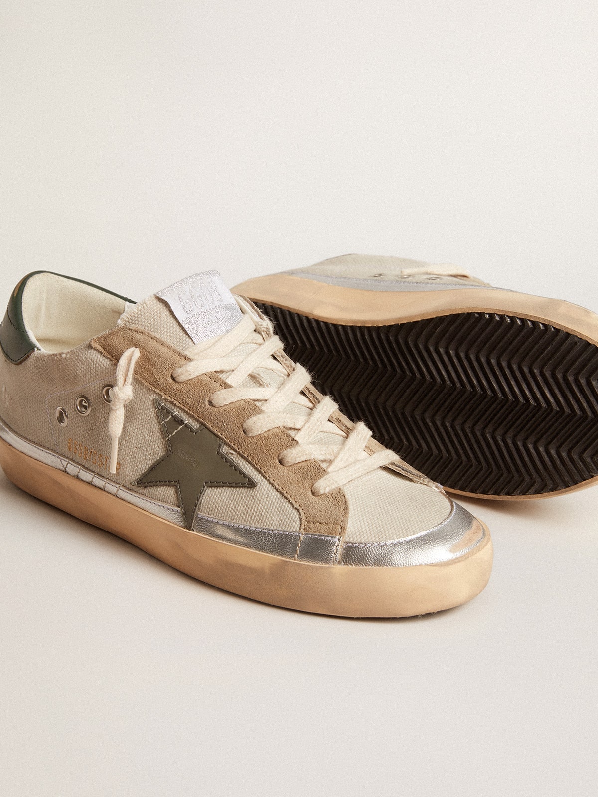 Golden Goose Super-Star In Gray Canvas With A Green Leather Star And Heel Tab Womens