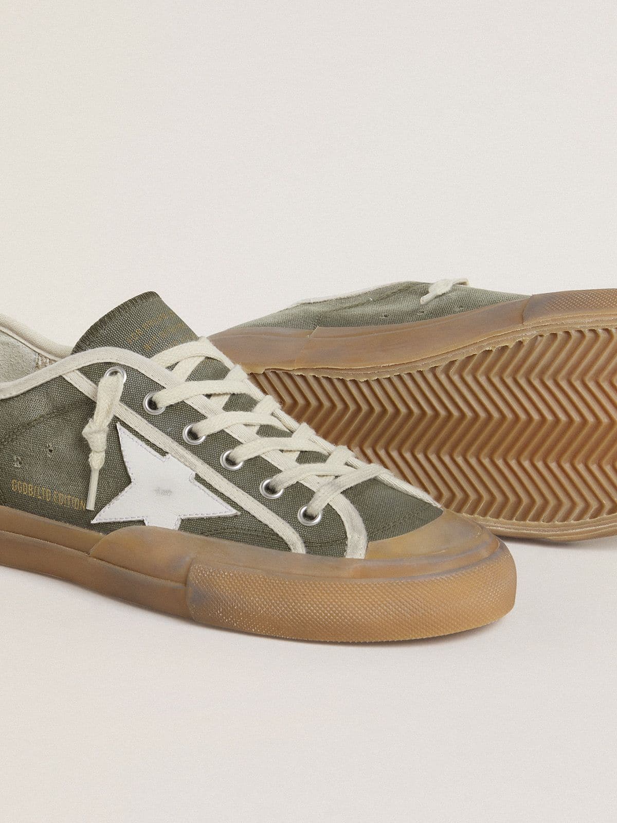 Golden Goose Womens Super-Star Ltd In Green Canvas With White Leather Star Womens