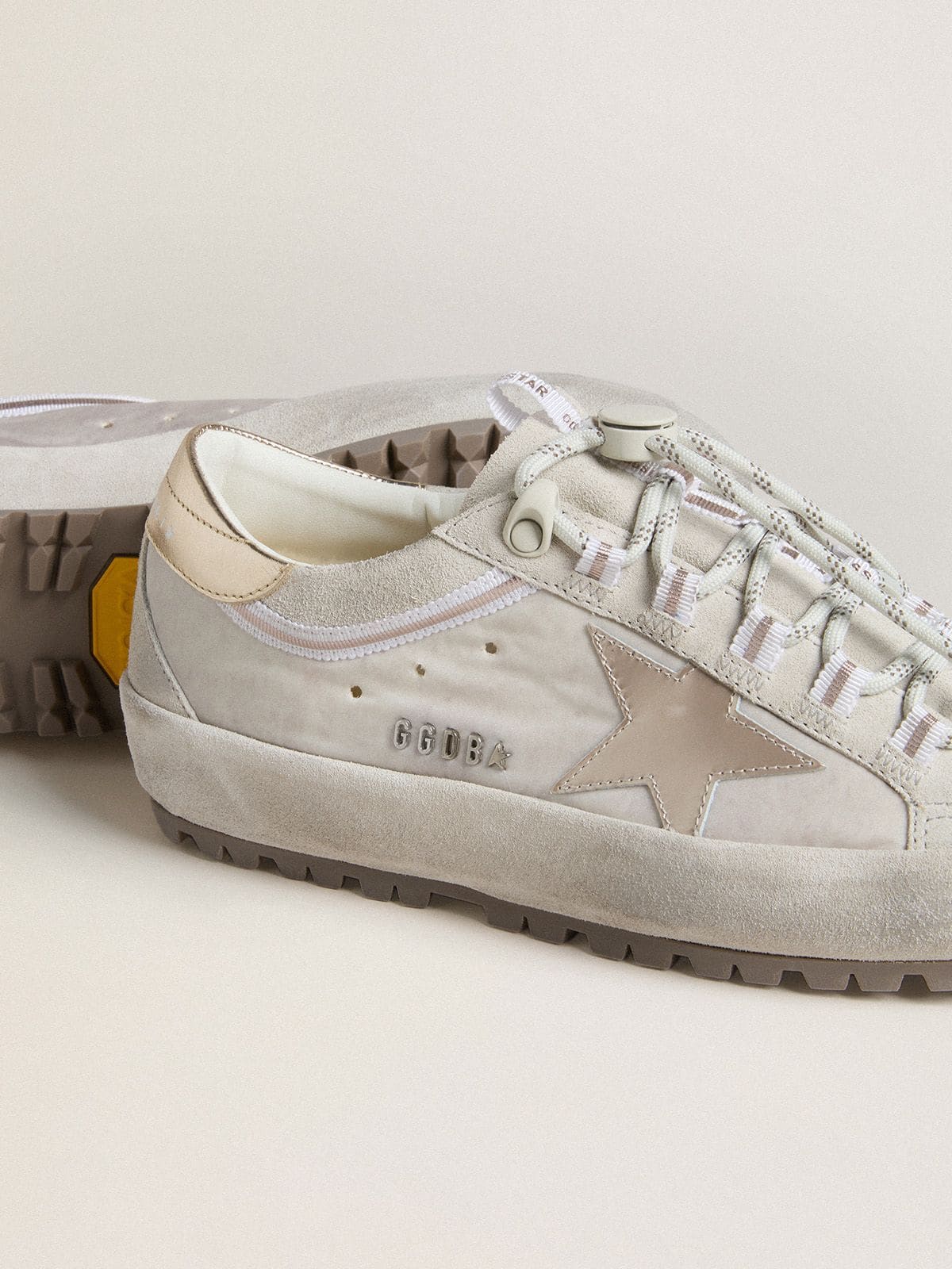 Golden Goose Womens Super-Star Ski In Light Gray Nylon With Metallic Leather Star And Heel Tab Womens