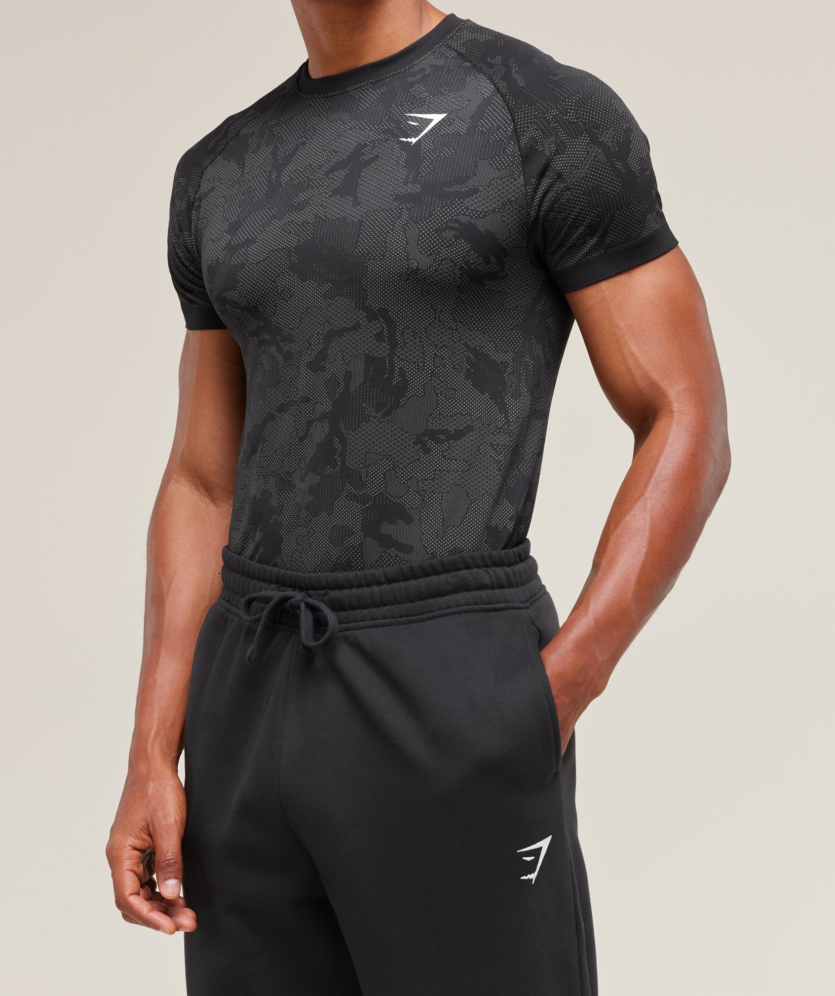 Gymshark Geo Seamless T-Shirt Black