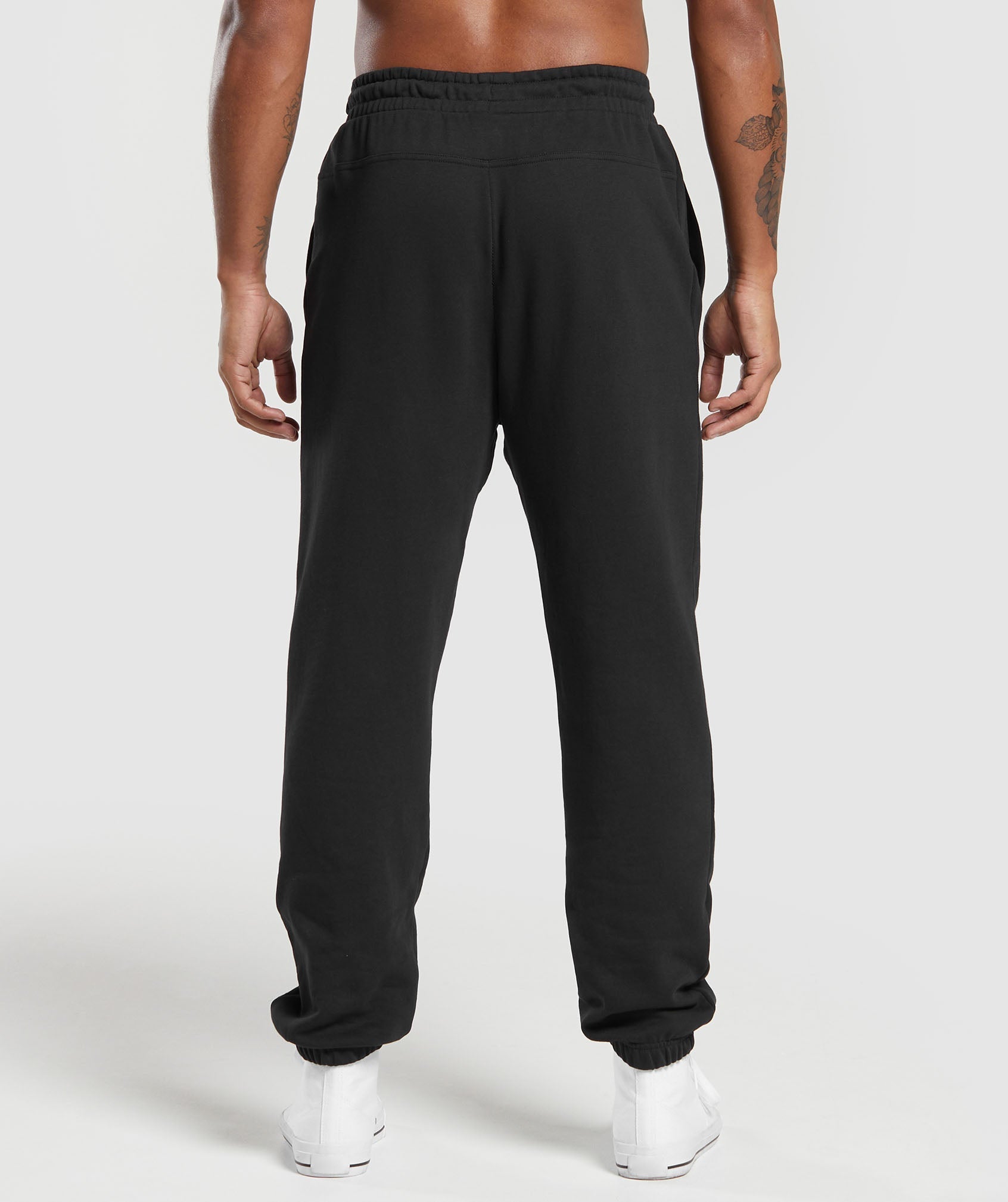 Gymshark Global Lifting Oversized Essential Joggers Black