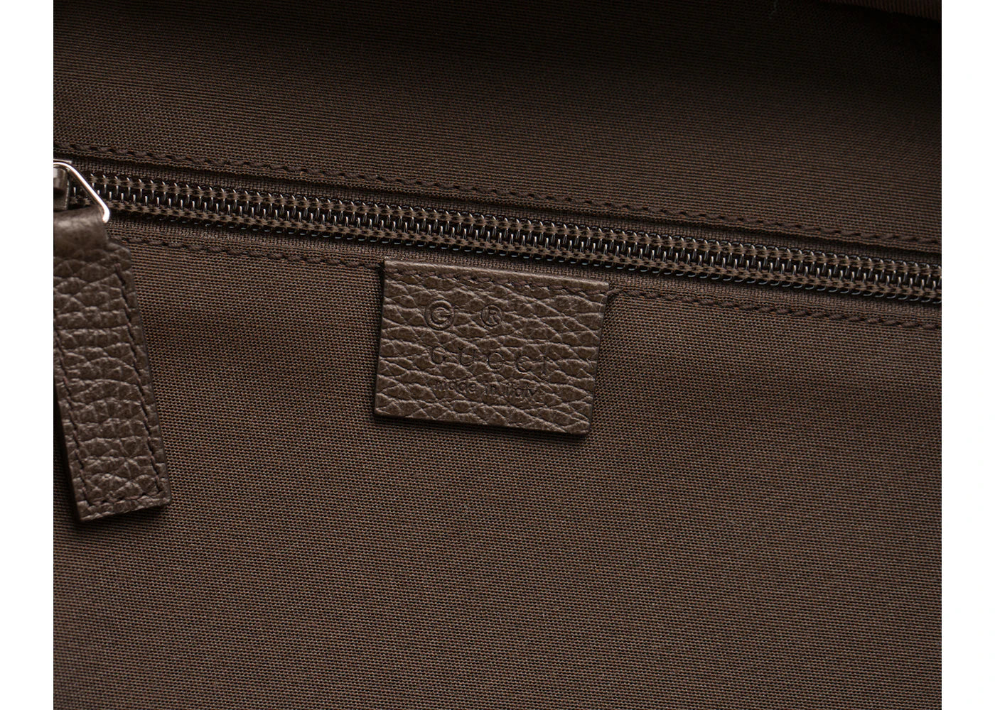 gucci top zip backpack monogram gg beige/brown