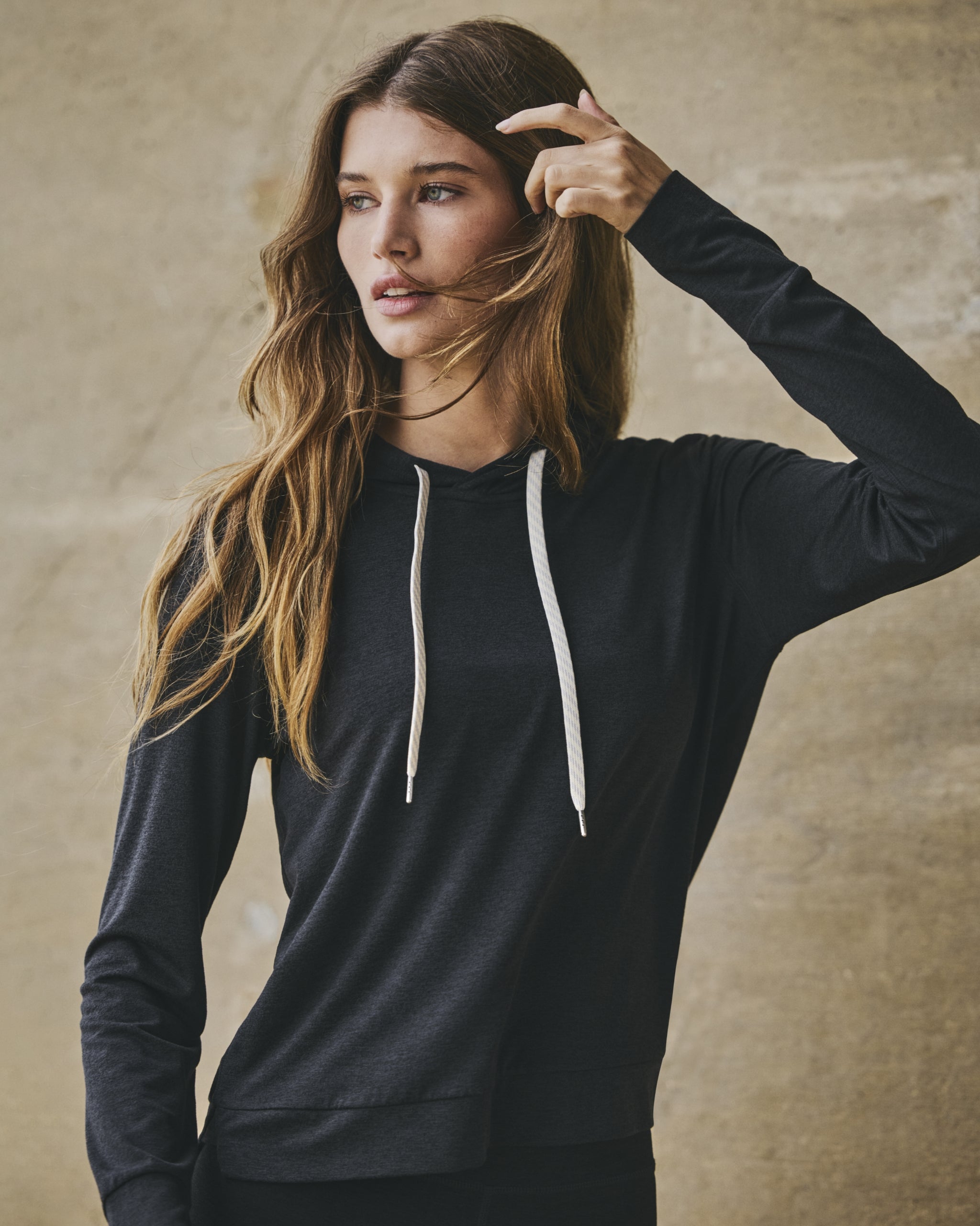 Vuori Halo Essential Hoodie