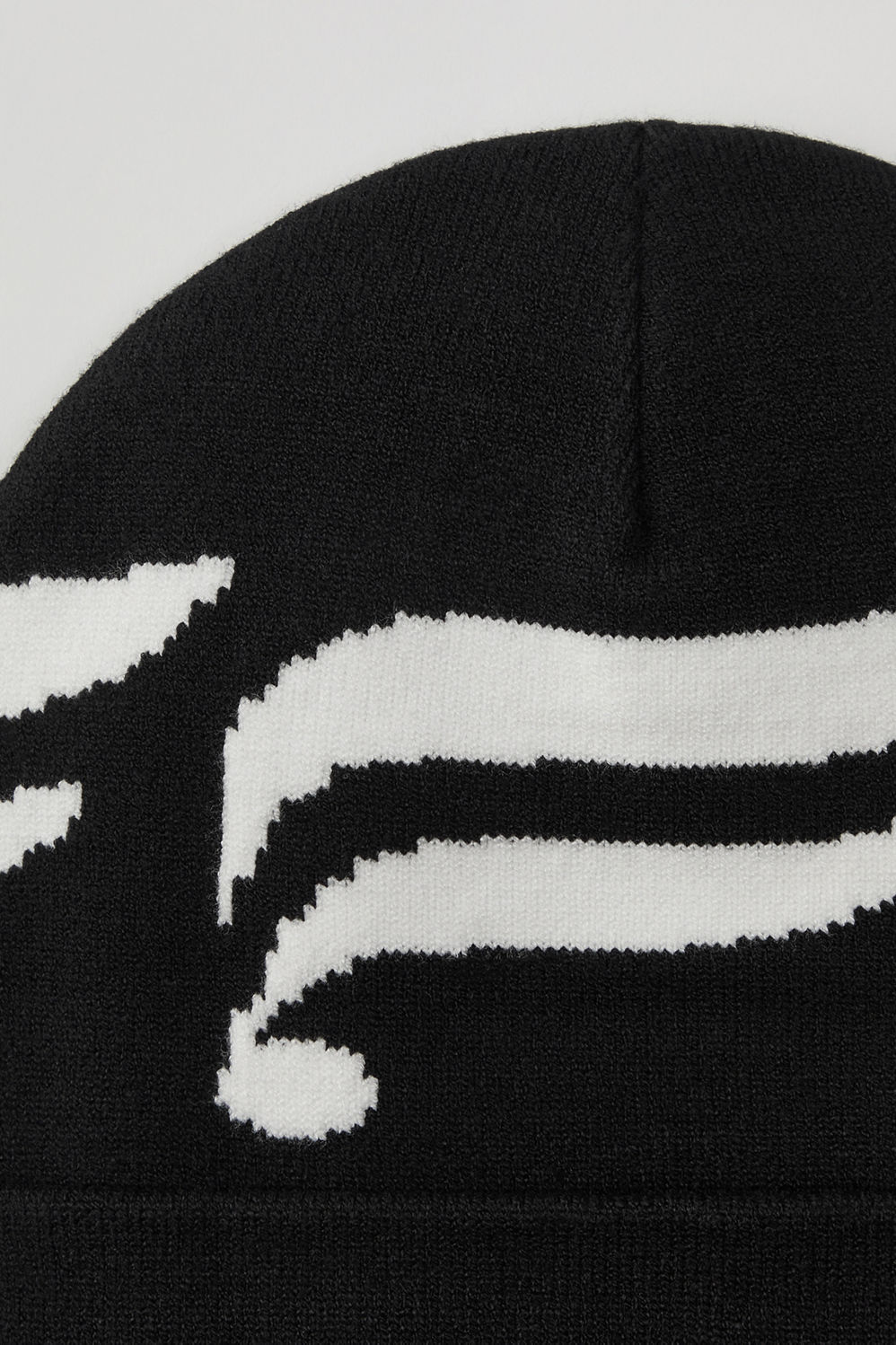 Fabletics The Alpine Beanie