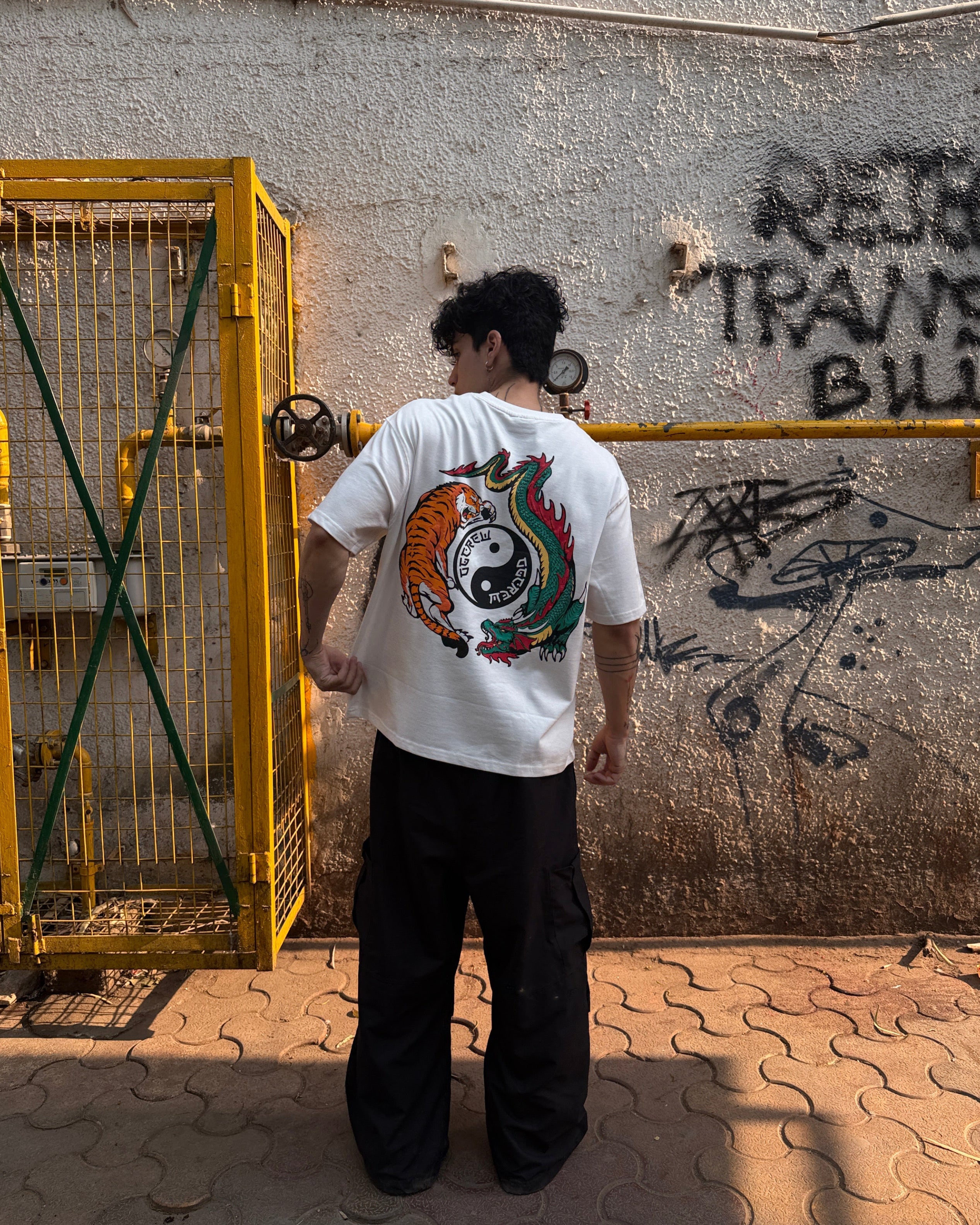 OFF WHITE DRAGON TIGER T-SHIRT