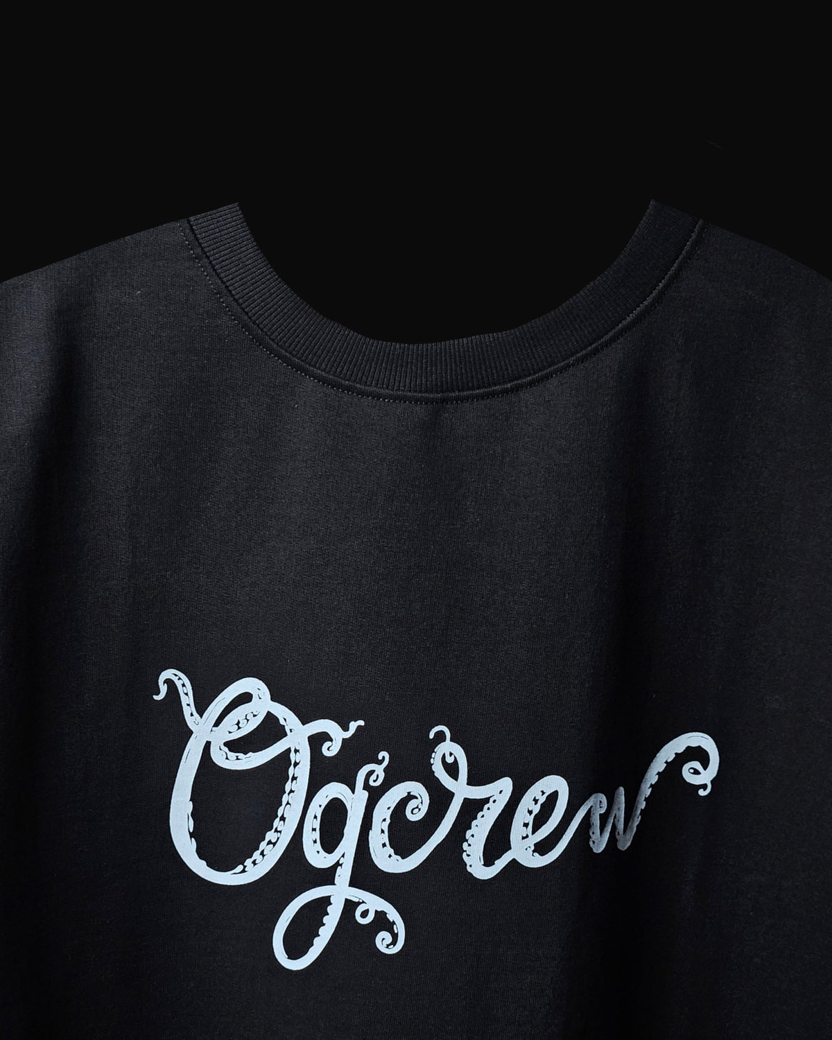 BLACK OCTOPUS X SHARK T-SHIRT